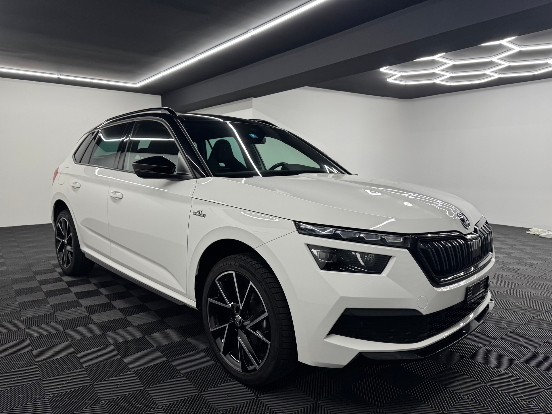 SKODA Kamiq 1.5 TSI Monte Carlo DSG-image-8