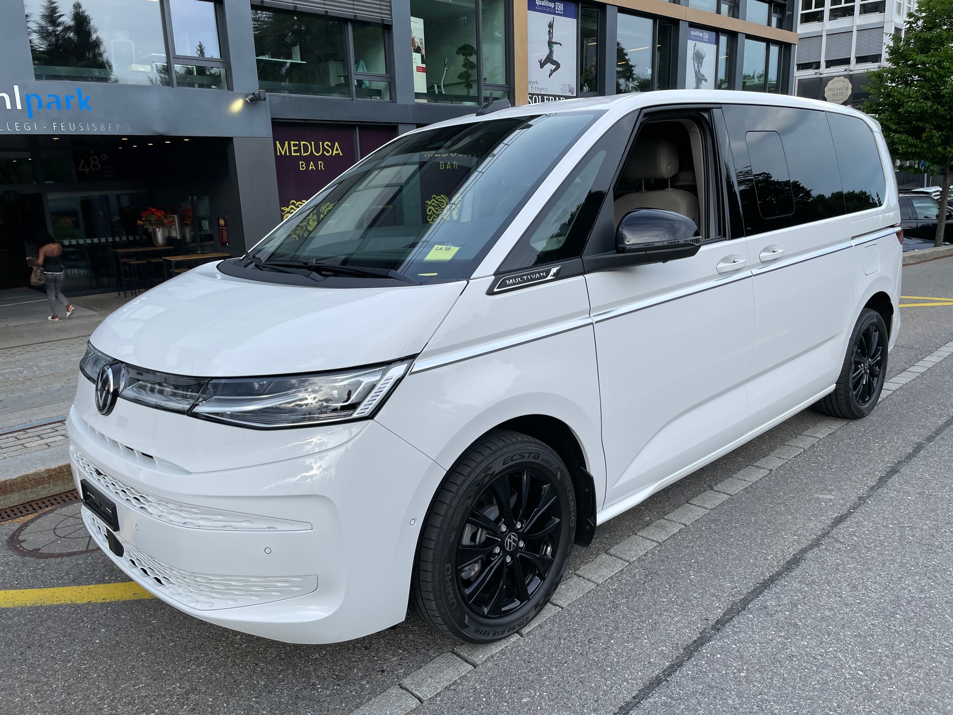 VW Multivan 1.5 eHybrid Style 4Motion DSG-image-0
