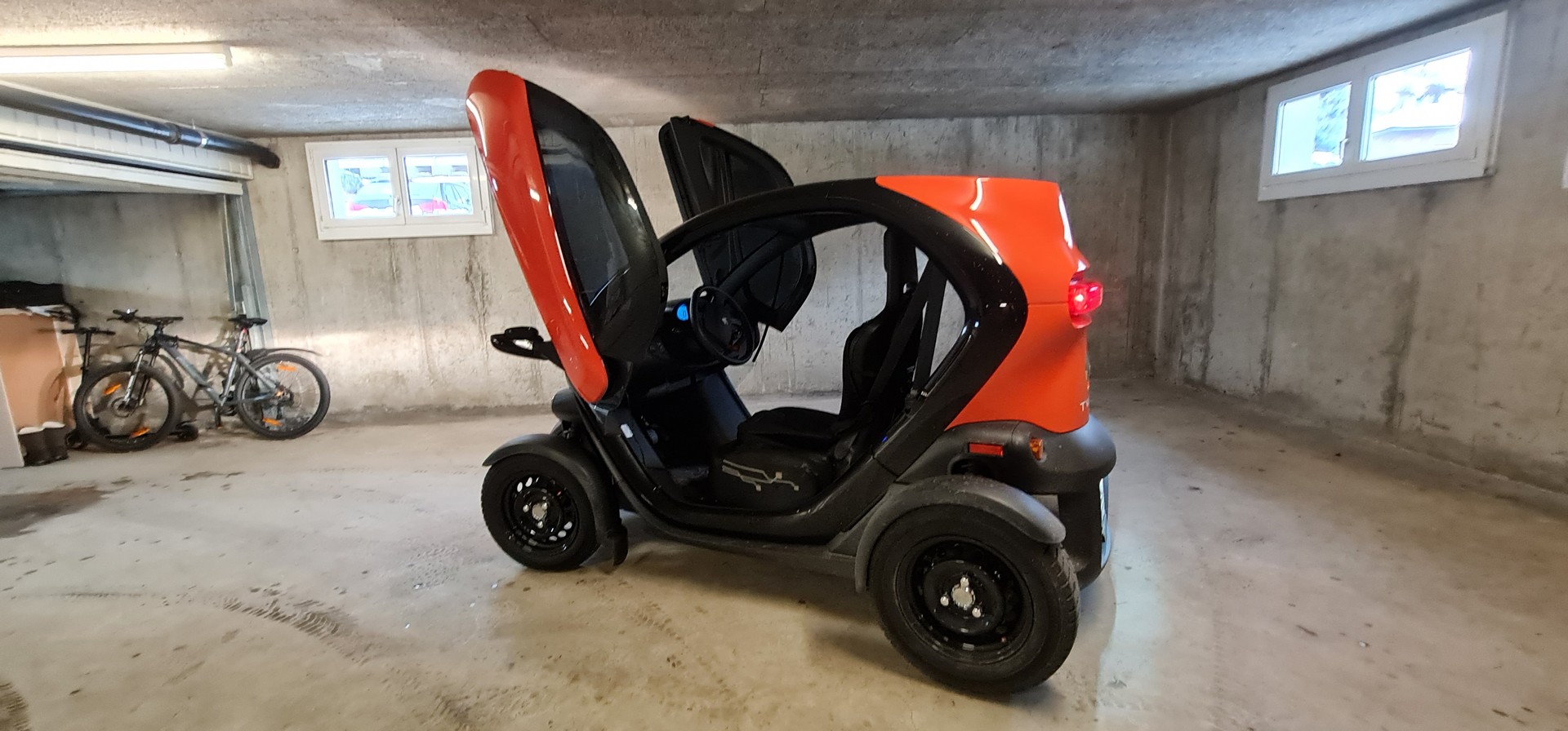 RENAULT Intens Black Batterie-Miete/ Kauf 1032.-