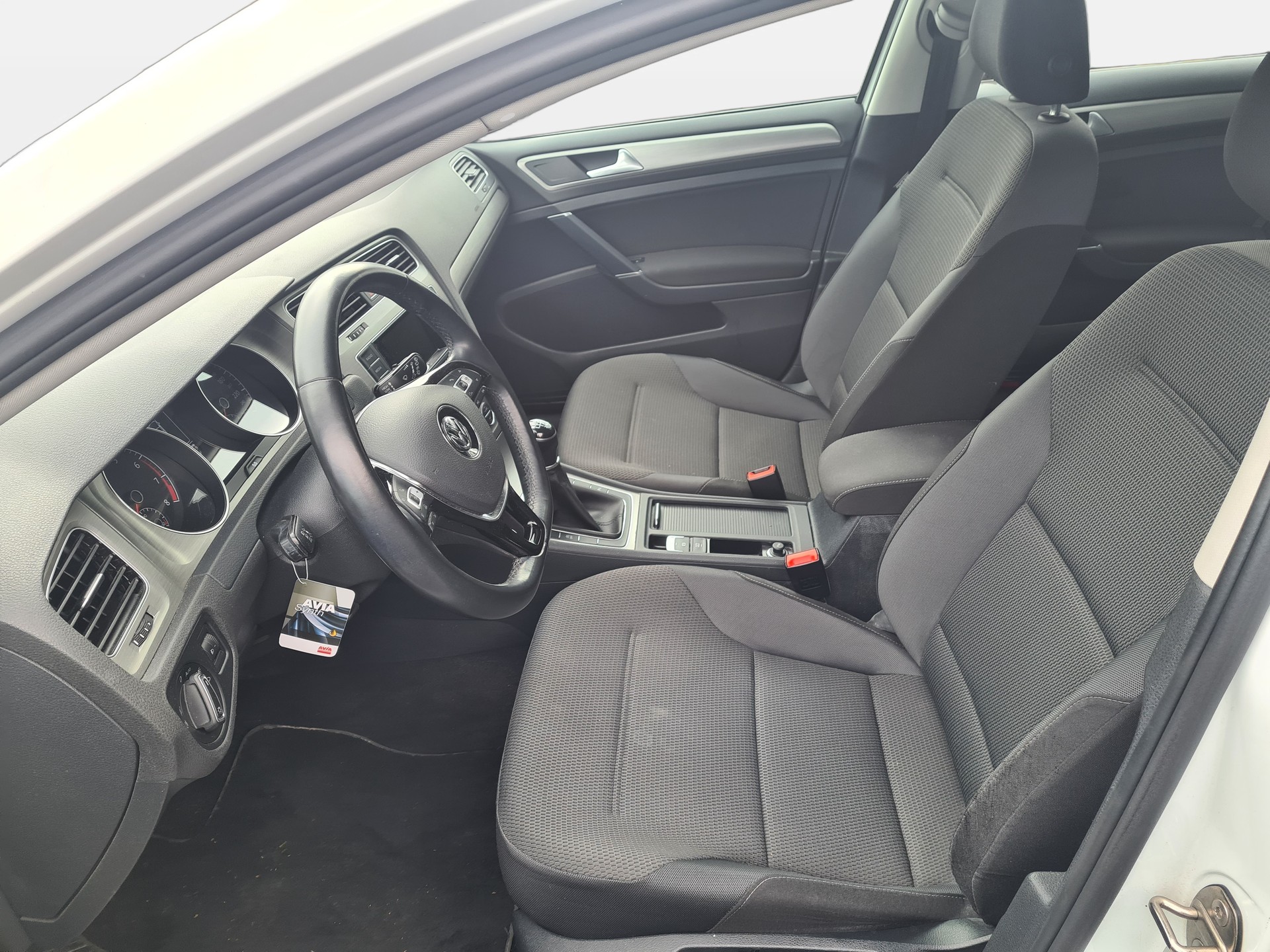 VW Golf 1.2 TSI Trendline-image-7