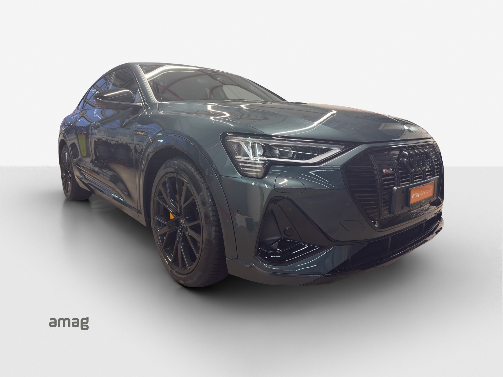 AUDI e-tron 55 Sportback S Line Black Edition quattro-image-6