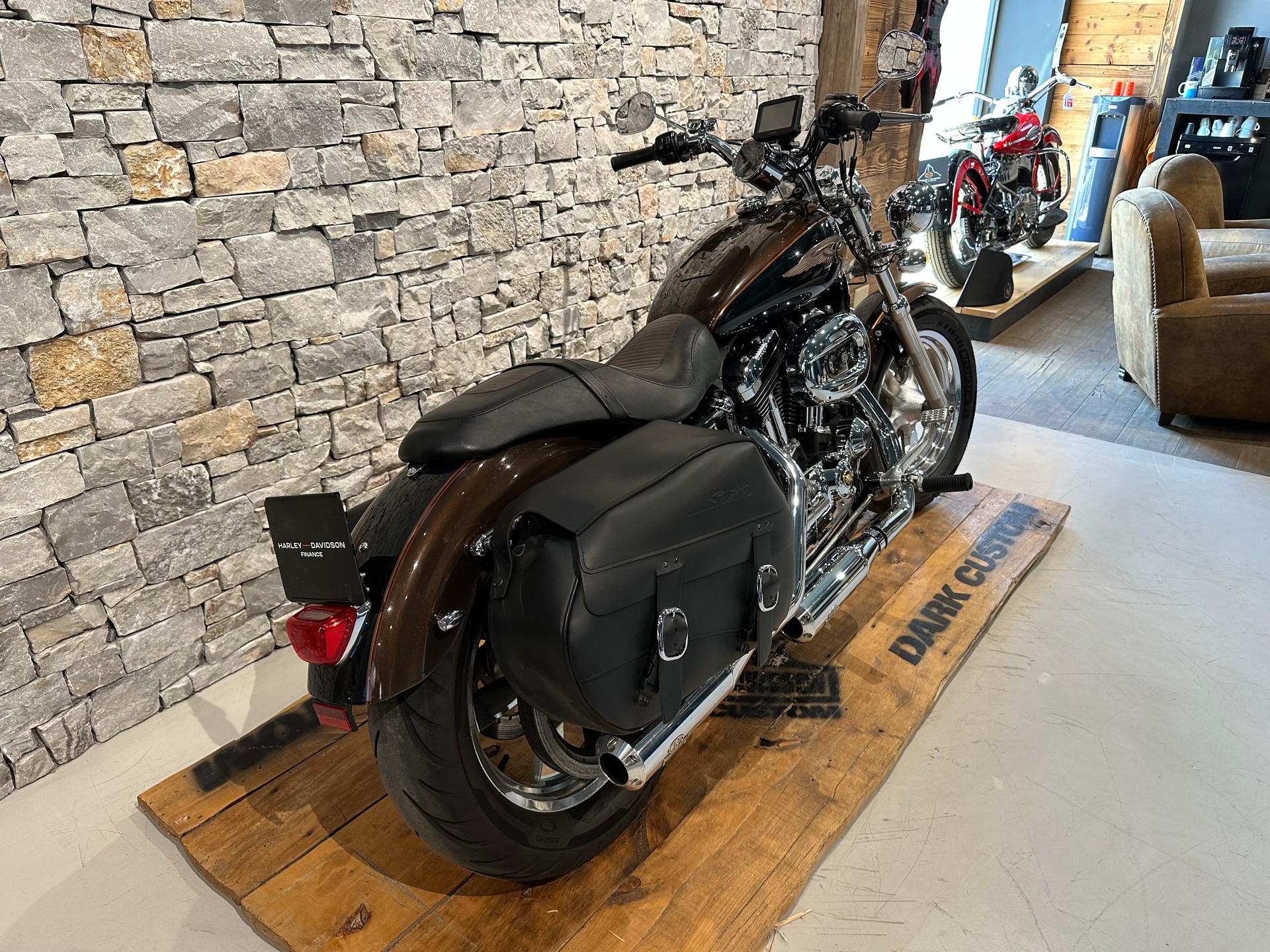 HARLEY-DAVIDSON XL 1200 C Custom anniversary-showroom-element-2