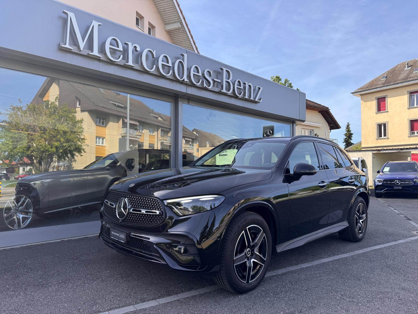 MERCEDES-BENZ GLC 200 4Matic 9G-Tronic-showroom-element-1