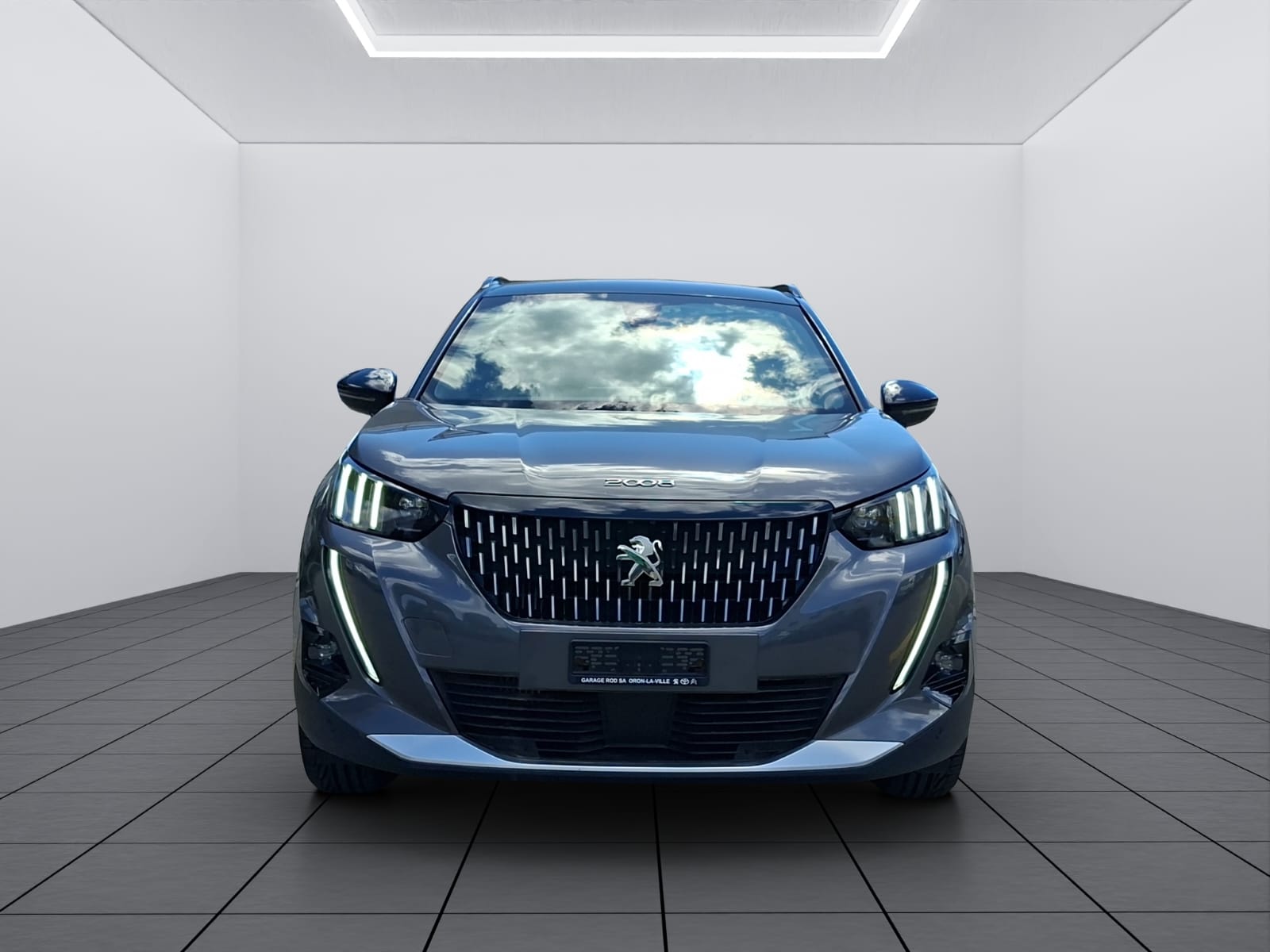 PEUGEOT 2008 1.2 PureTech GT EAT8-image-1