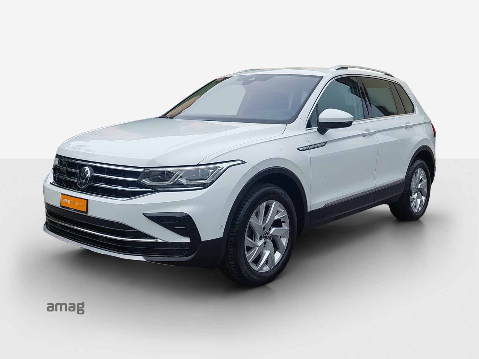 VW Tiguan 2.0 TDI SCR Elegance 4Motion DSG-image-0