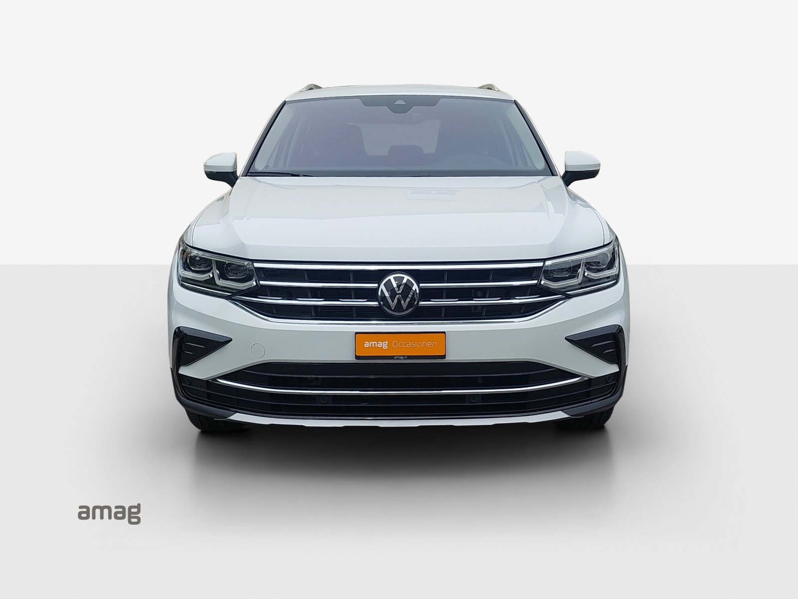 VW Tiguan 2.0 TDI SCR Elegance 4Motion DSG-image-6