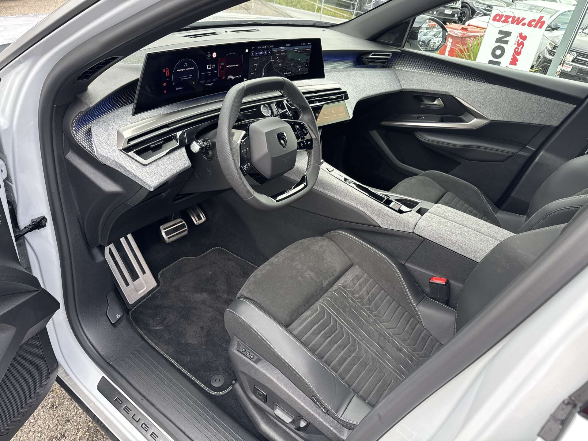 PEUGEOT 3008 145 e-DCS6 Hybrid GT Automat-image-5