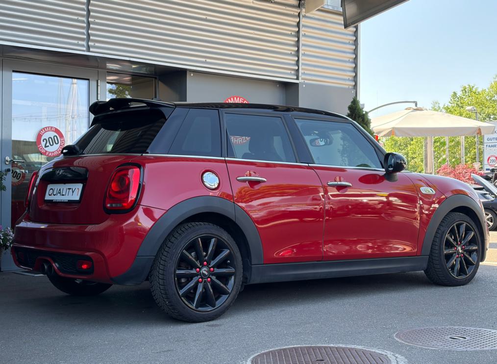 MINI Cooper S Steptronic-showroom-element-2