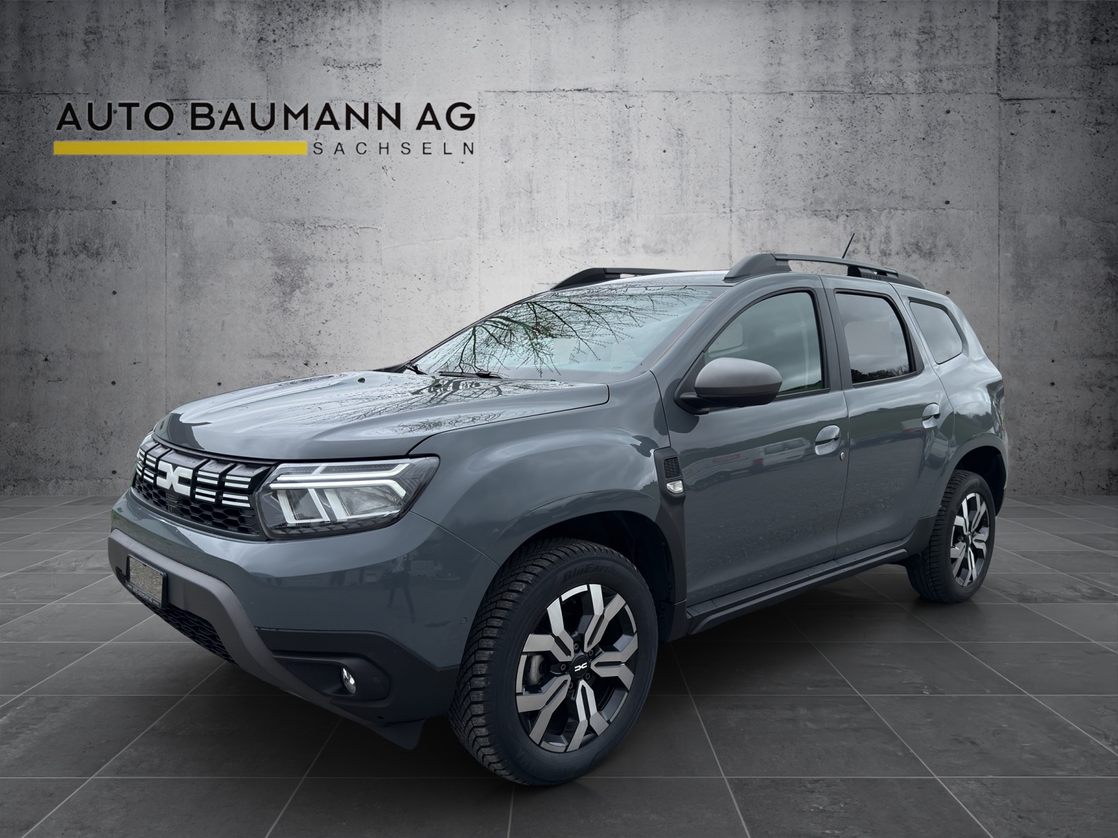 DACIA Duster TCe 150 Journey+ 4x4-image-2