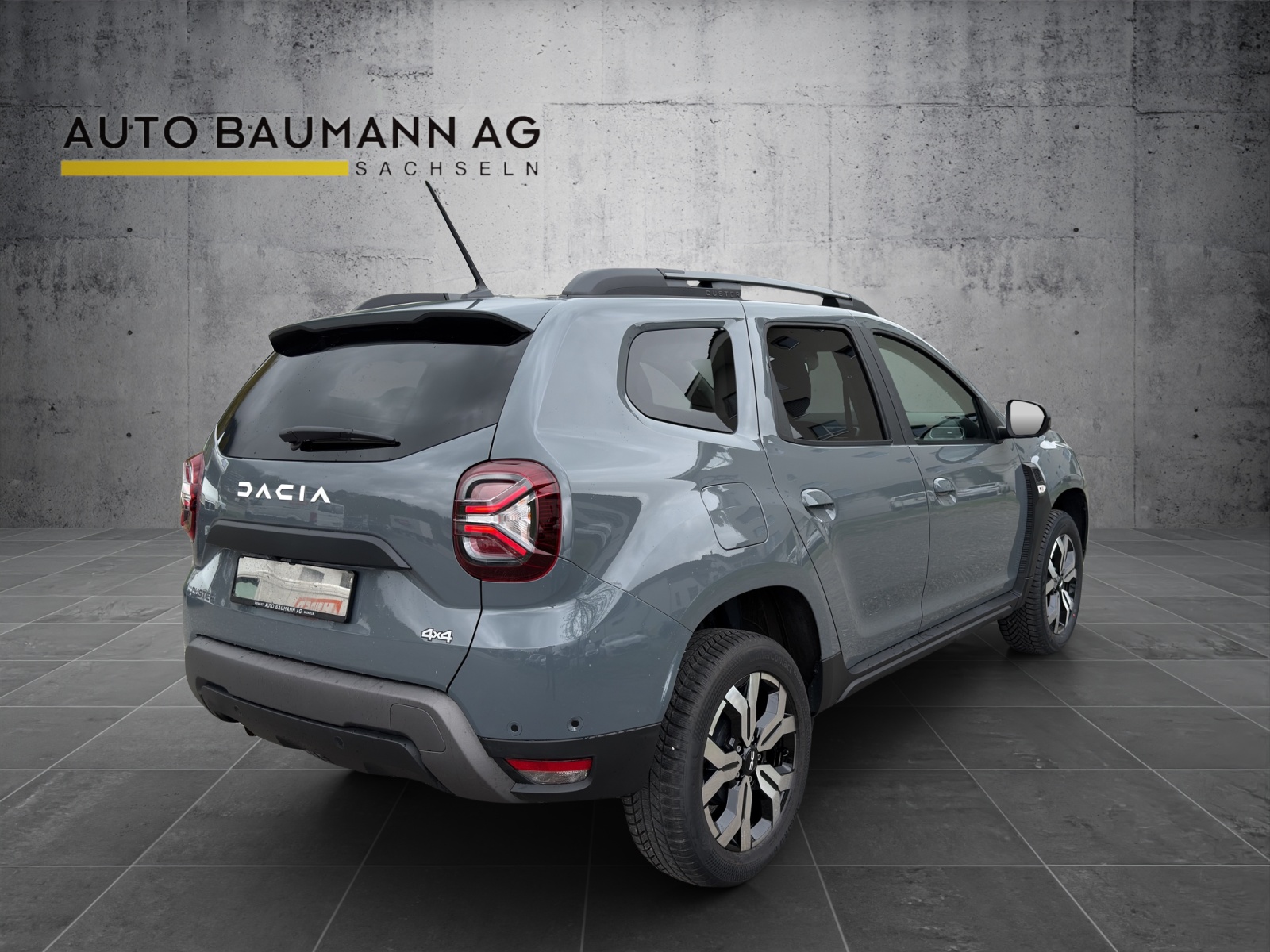 DACIA Duster TCe 150 Journey+ 4x4-image-6