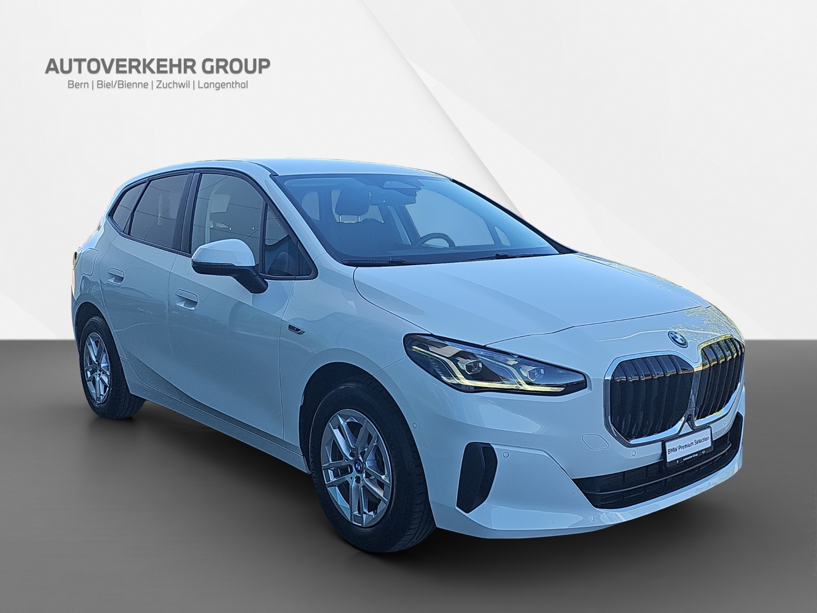 BMW 225e xDrive Active Tourer-image-8