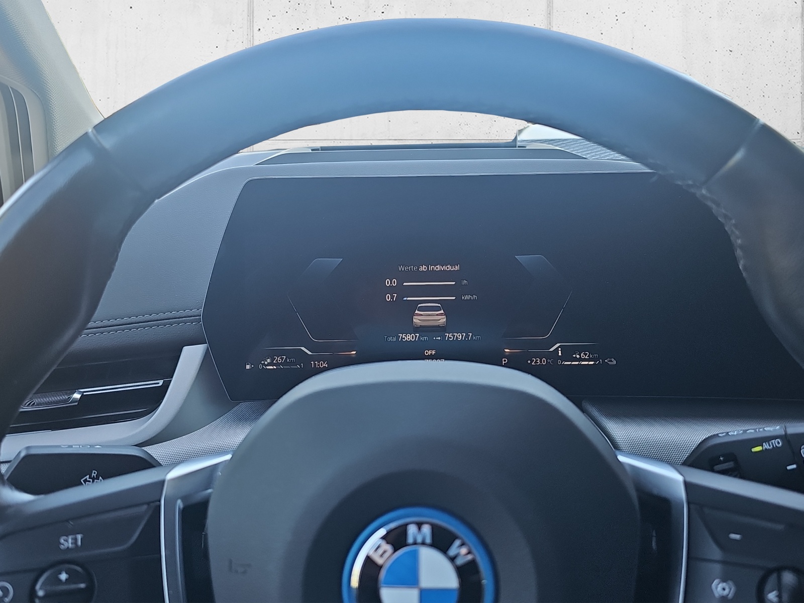 BMW 225e xDrive Active Tourer-image-13