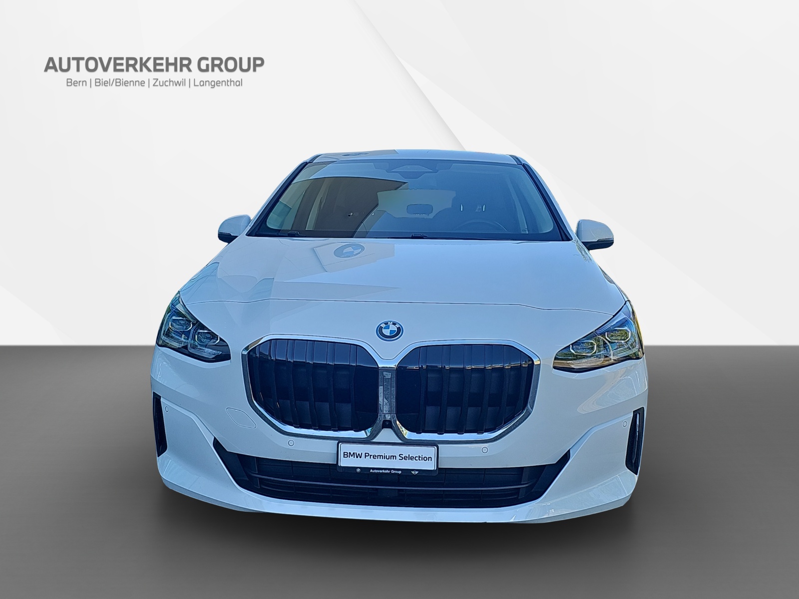 BMW 225e xDrive Active Tourer-showroom-element-1