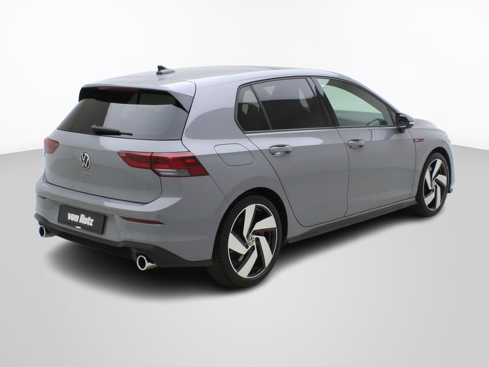 VW Golf 8 2.0 TSI DSG GTI-image-4