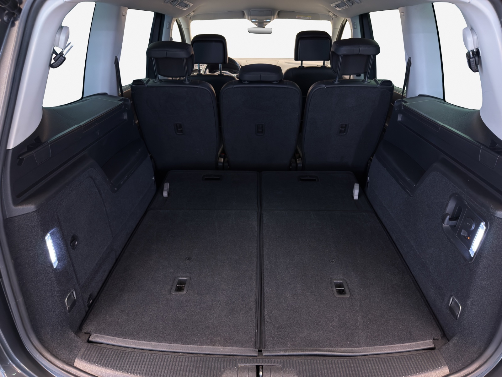 VW Sharan 2.0 TDI BMT Highline 4Motion DSG-image-12