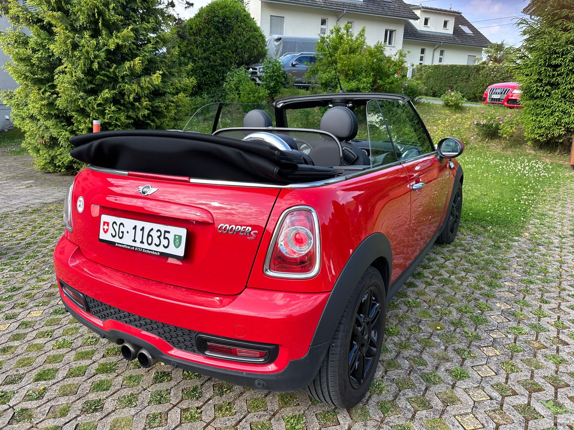 MINI 1.6i Cooper S-image-2