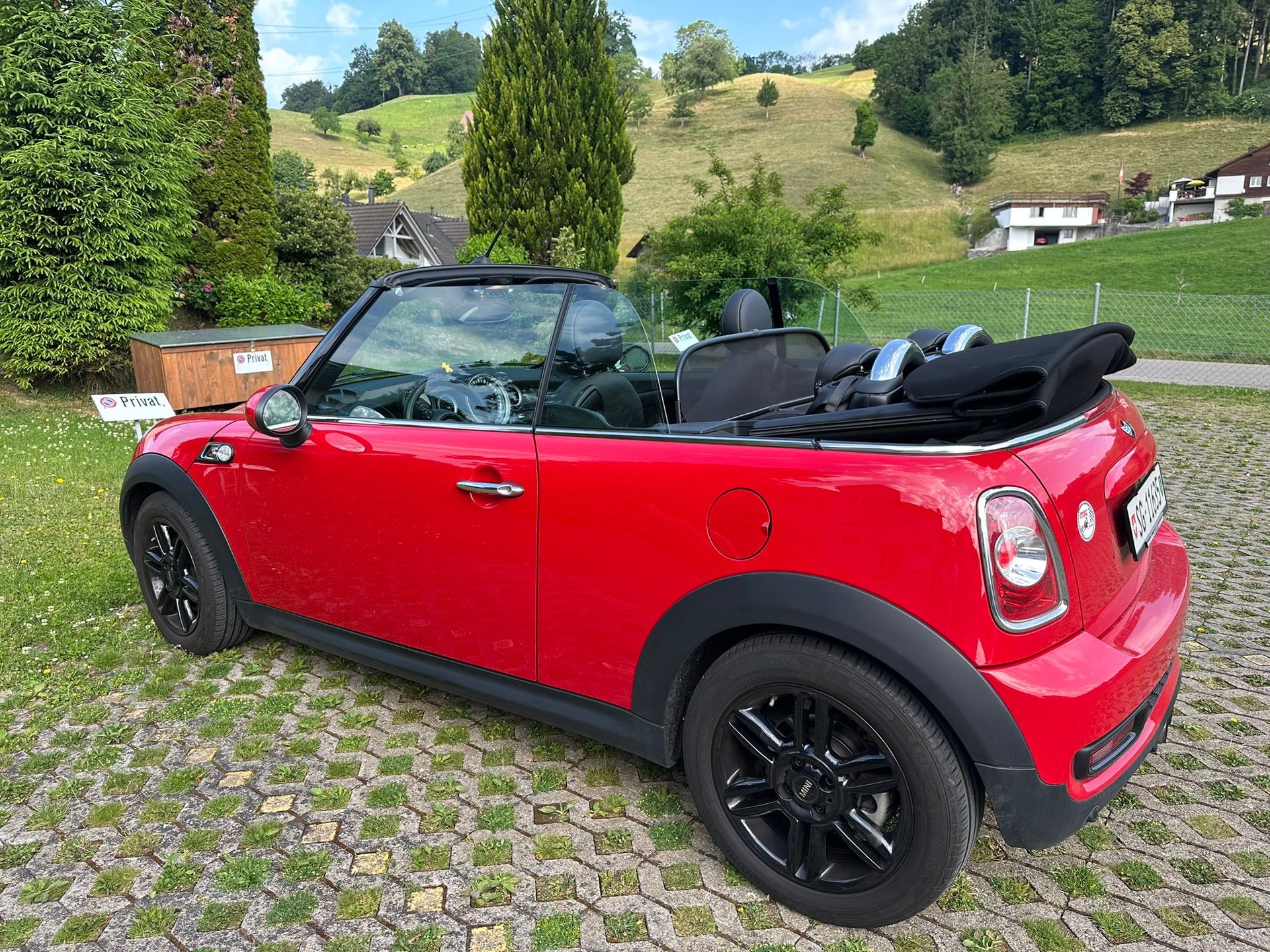 MINI 1.6i Cooper S-image-1