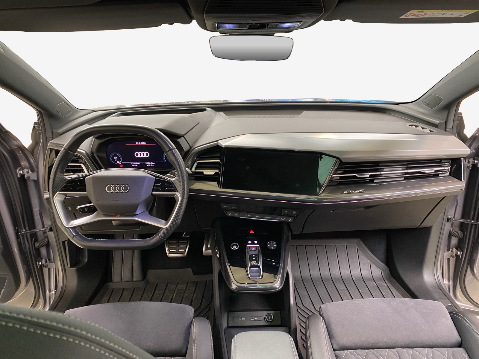 AUDI Q4 e-tron 50 quattro-image-8