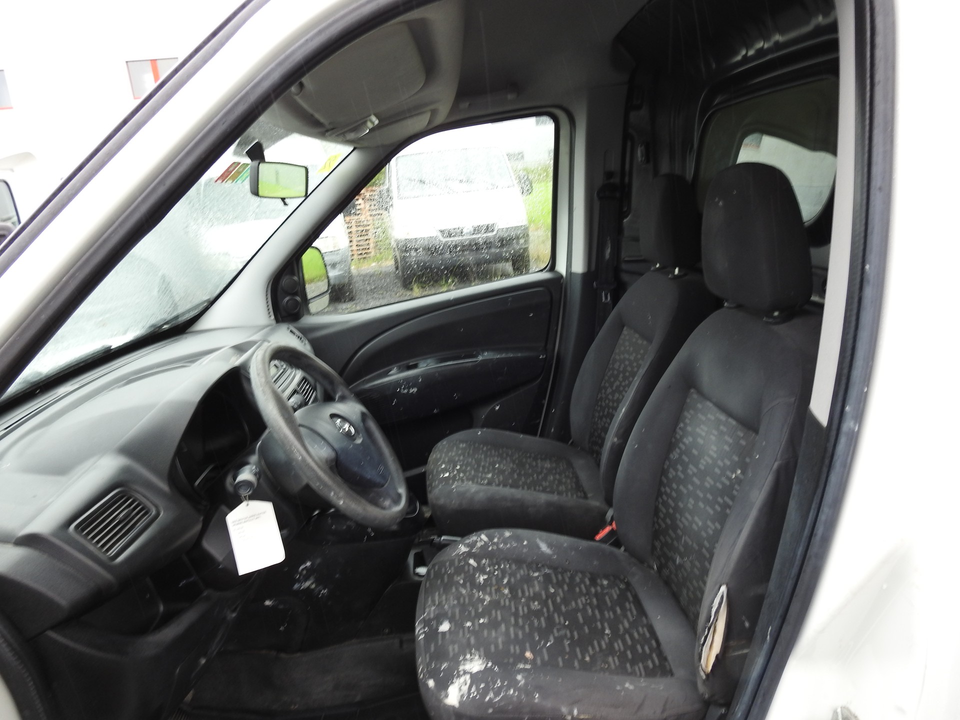 OPEL Combo D 1.4i 2.2 L1H1-image-16