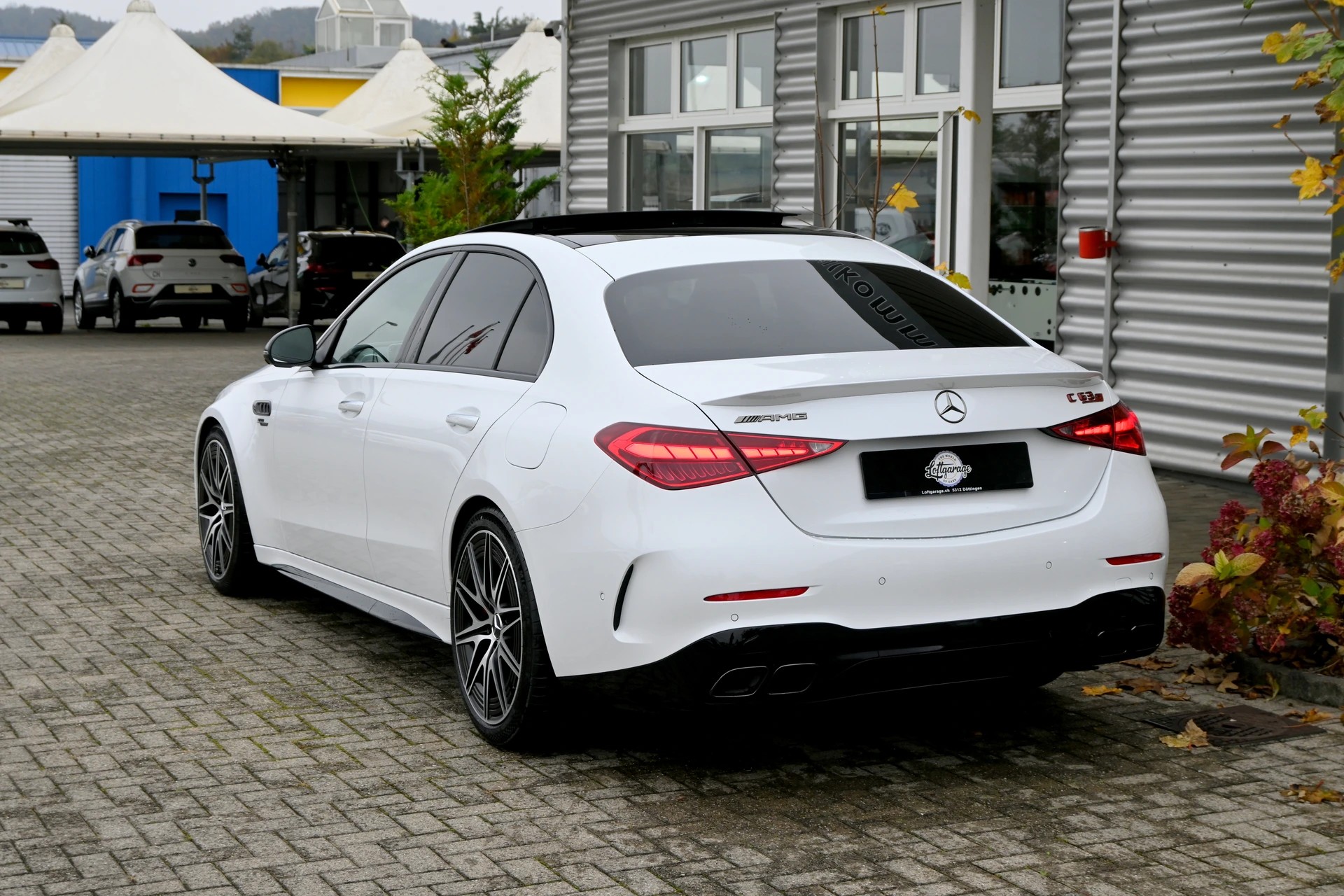 MERCEDES-BENZ C 63 S AMG E Performance 4 Matic 680PS-image-7