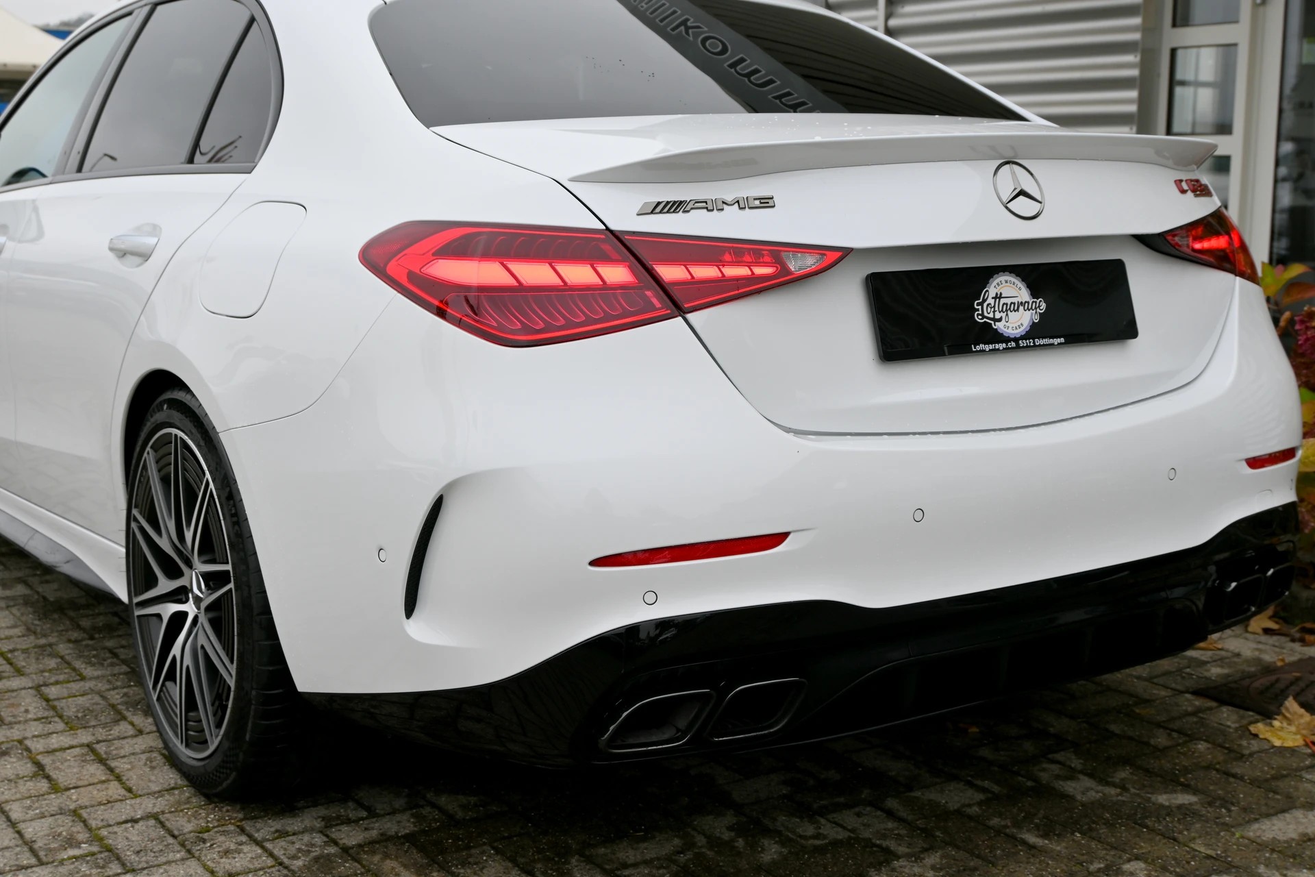 MERCEDES-BENZ C 63 S AMG E Performance 4 Matic 680PS-image-5