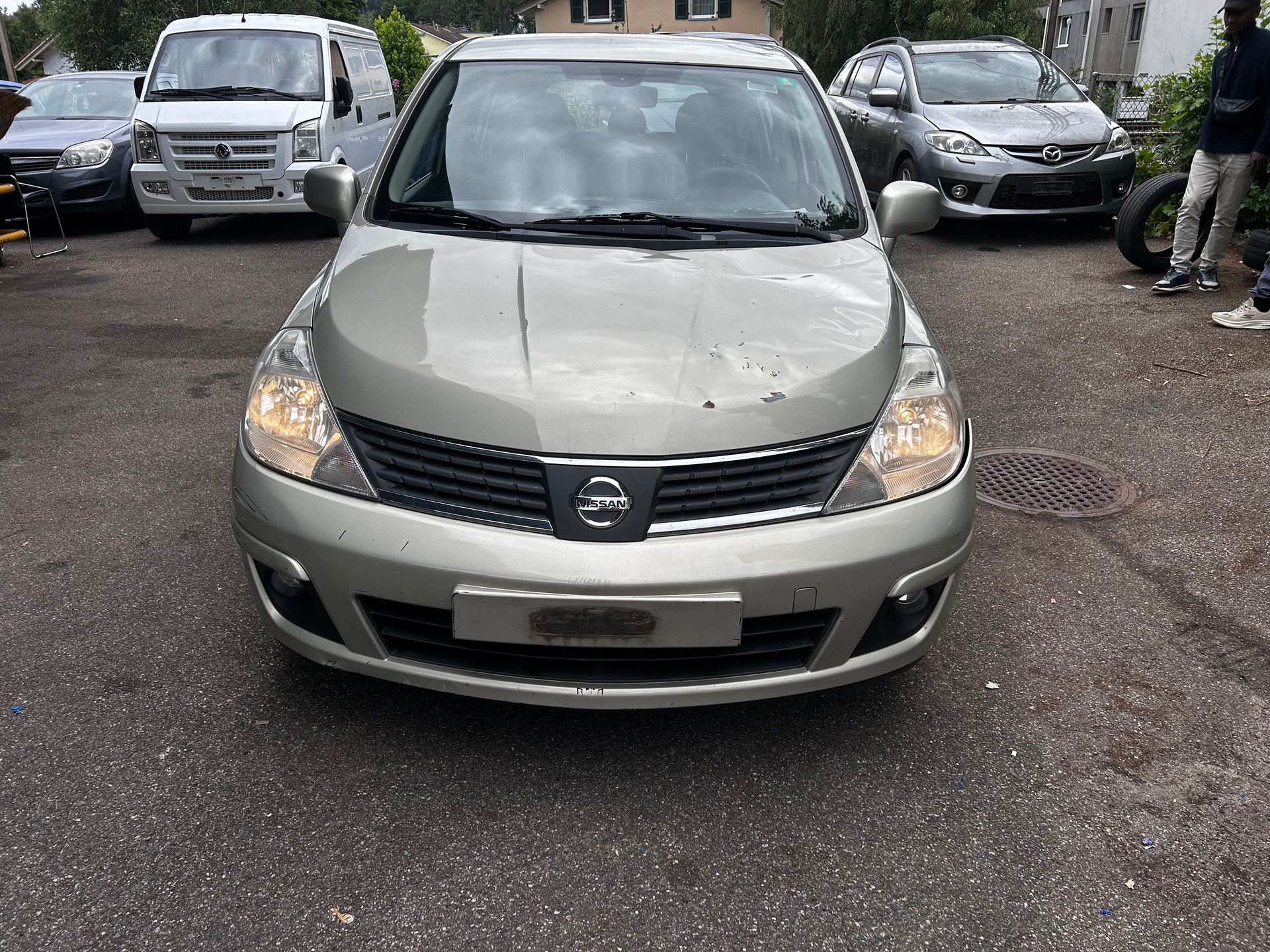 NISSAN Tiida 1.6 acenta Automatic-image-0