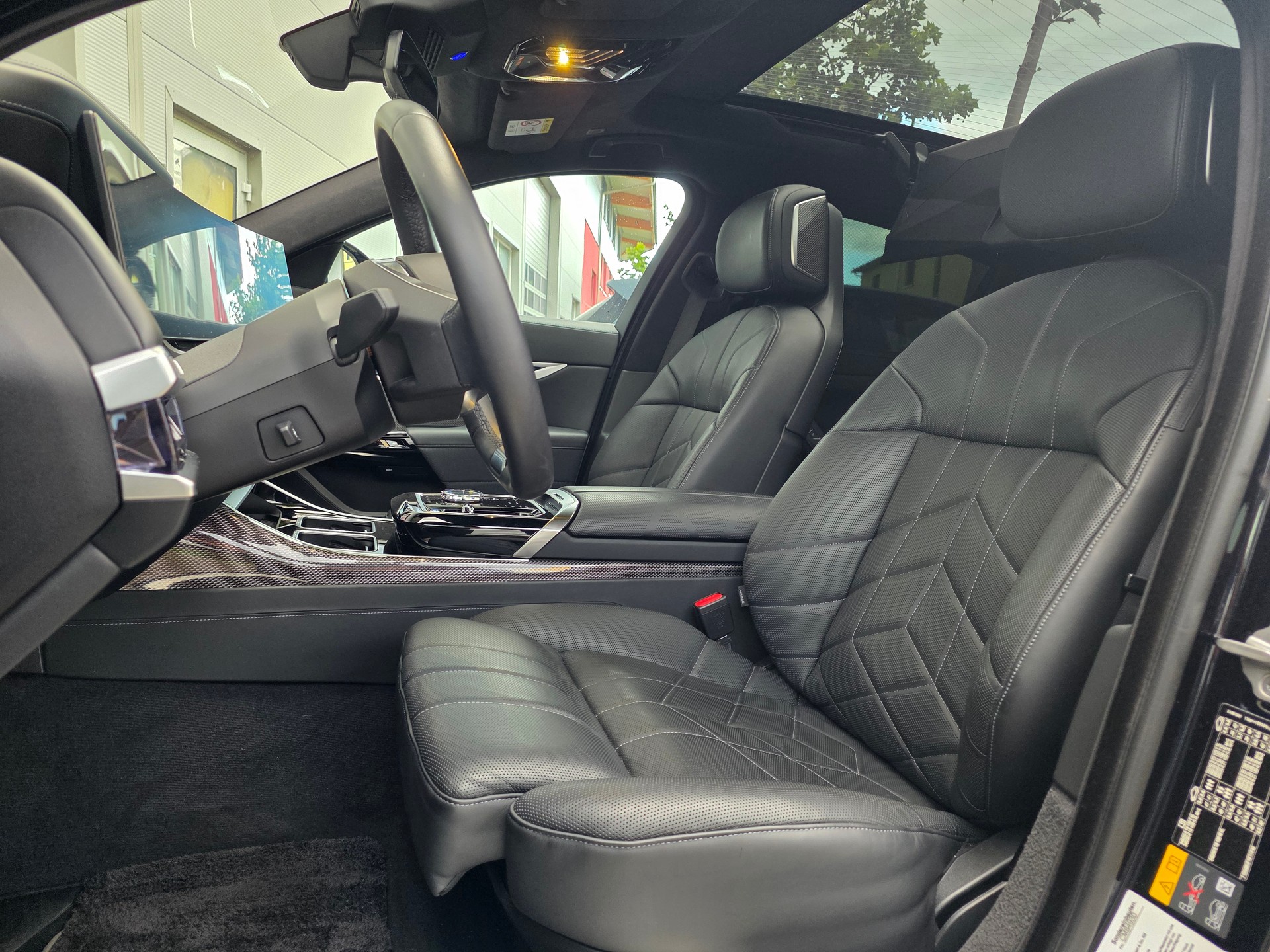 BMW i7 xDrive 60 **GRATIS-SERVICE - EXECUTIVE PANORMA SKY LOUNGE -MASSAGE SITZE VO+HI - BOWER & WILKINS SOUND -GARANTIE BIS 03.2030-image-10