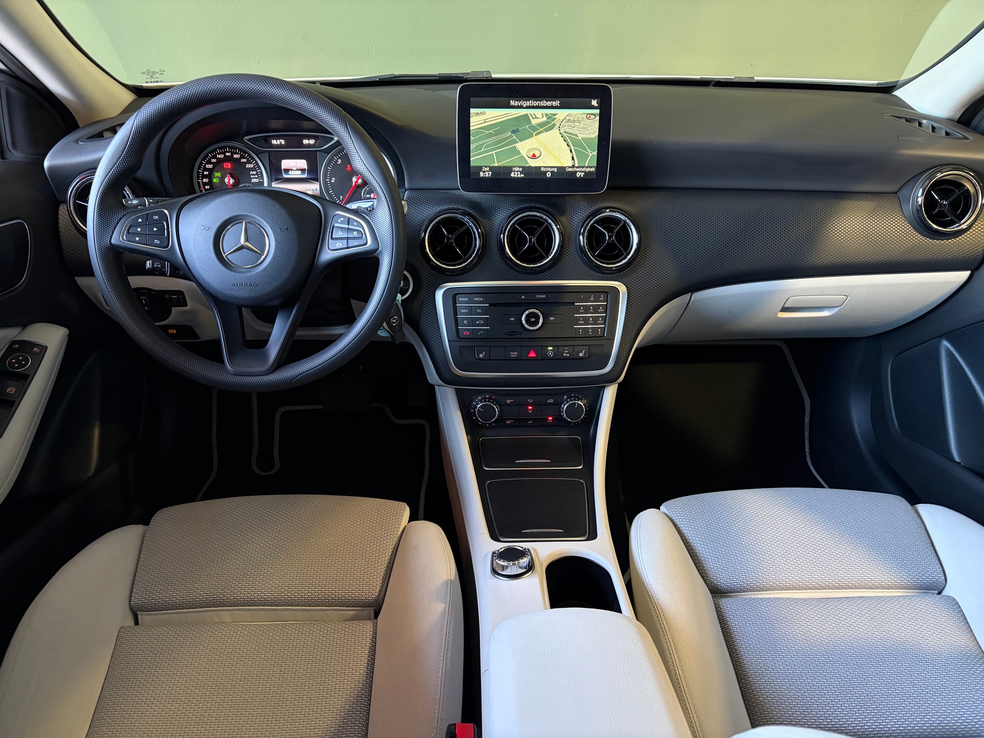 MERCEDES-BENZ A 200 CDI 4Matic 7G-DCT *** 1.Hand *** CH-Fahrzeug *** Ab MFK ***-image-13