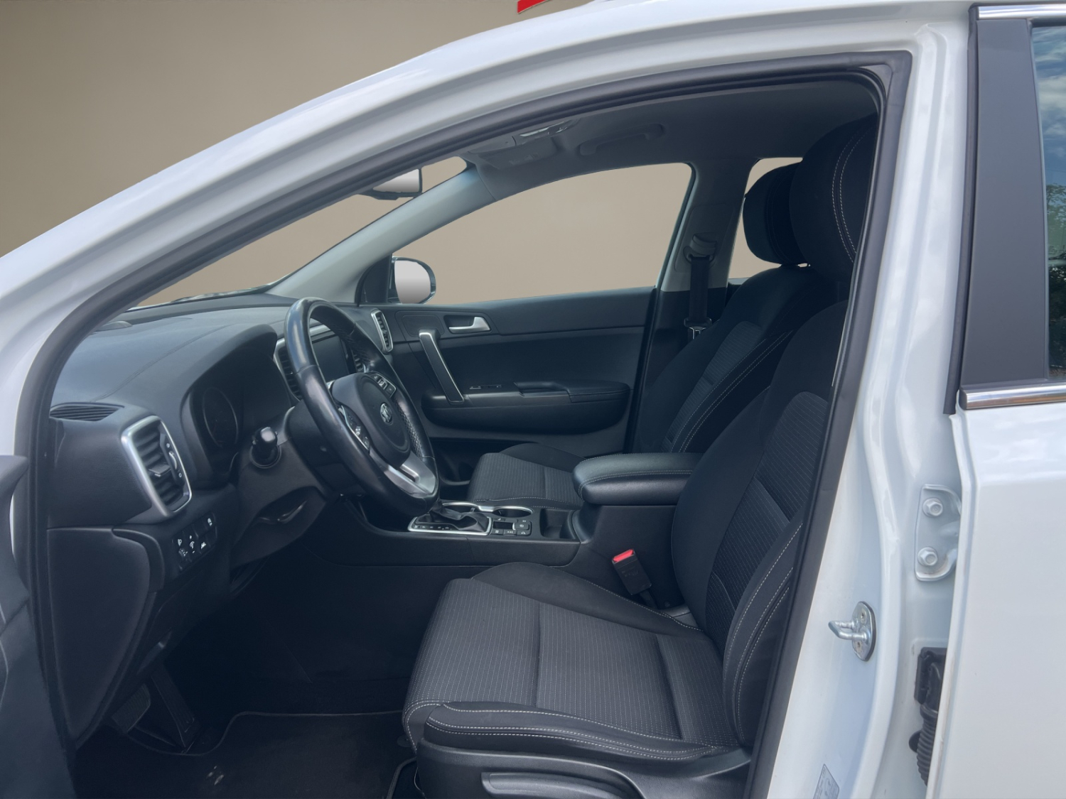 KIA Sportage 1.6 CRDi MHEV Power 2020-image-8