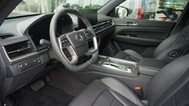 KGM-SsangYong Rexton 2.2 Titanium 4WD-image-9