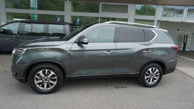 KGM-SsangYong Rexton 2.2 Titanium 4WD-image-1