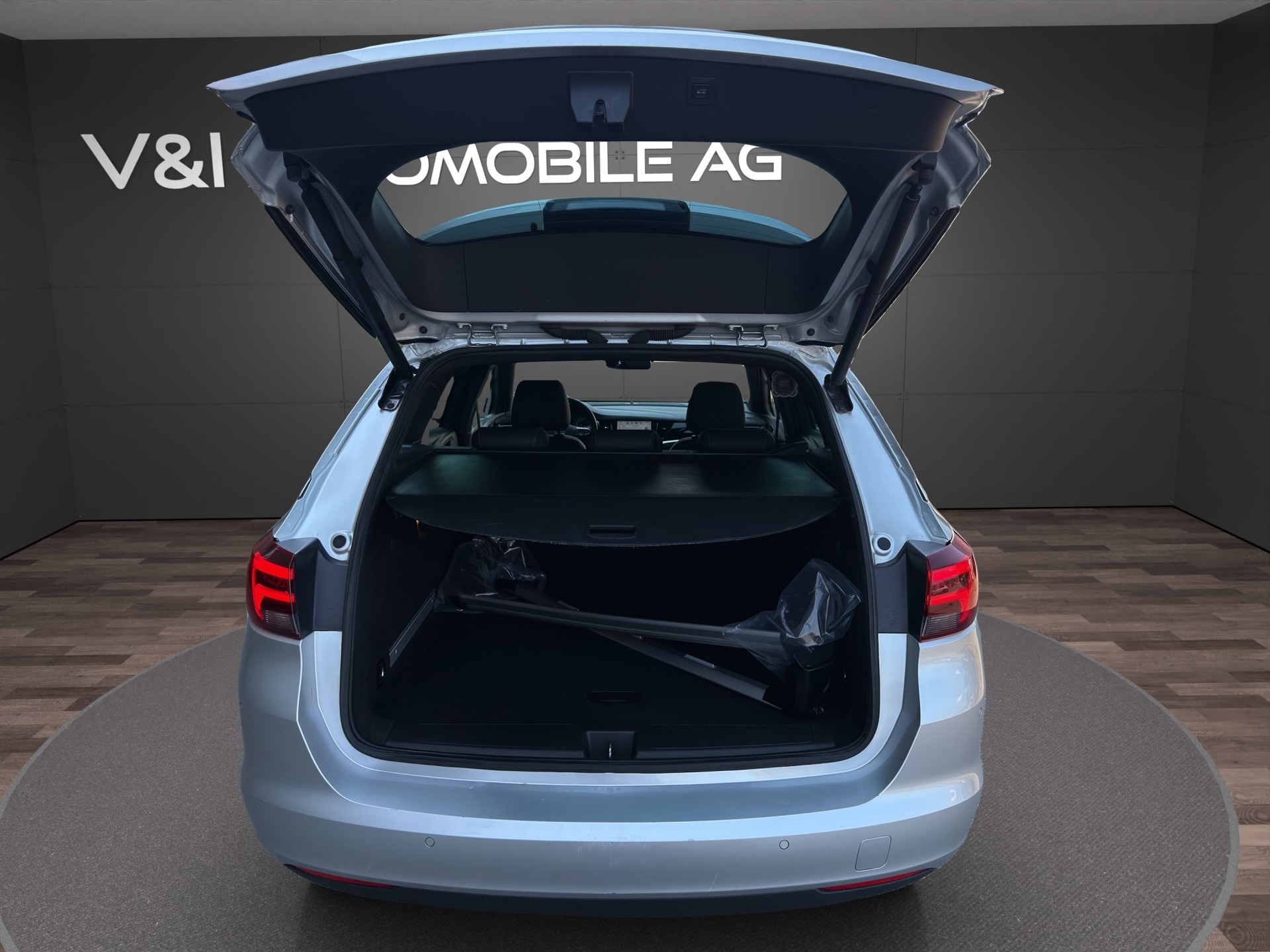 OPEL Astra Sports Tourer 1.4i Turbo Excellence Automat-image-23