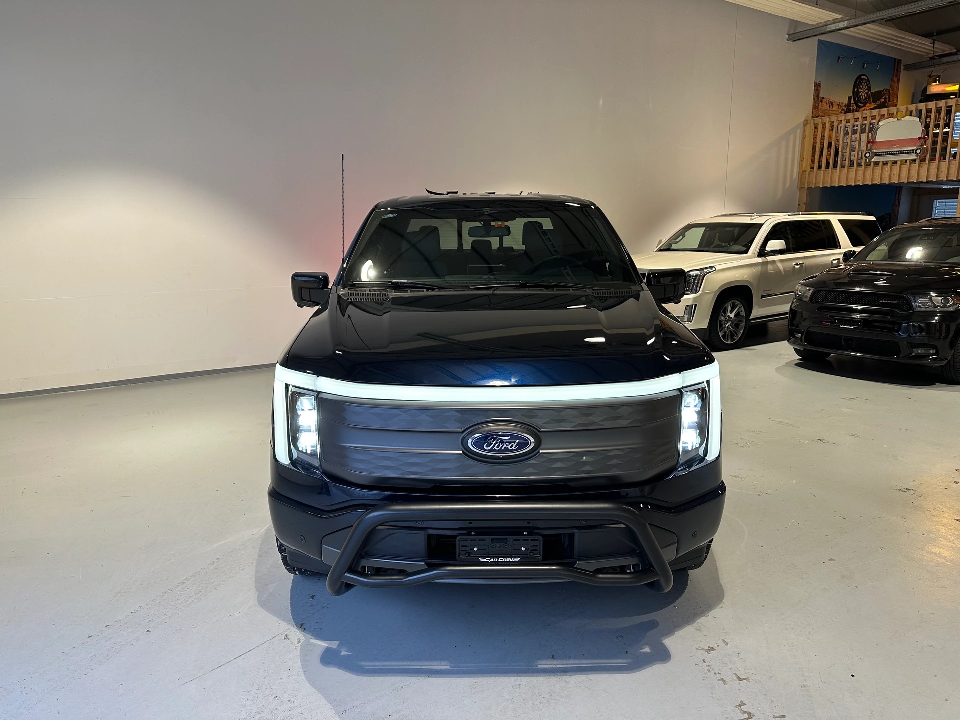 FORD F-150 Lightning-image-3