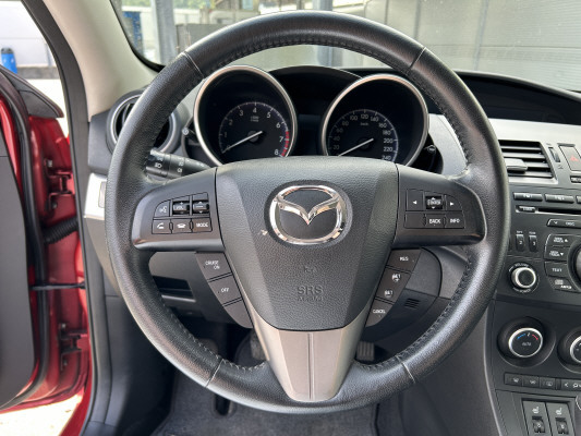 MAZDA 3 1.6 16V Red-image-8