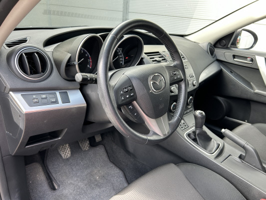 MAZDA 3 1.6 16V Red-image-7