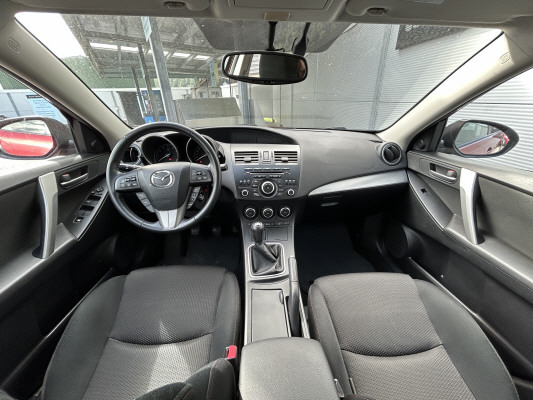 MAZDA 3 1.6 16V Red-image-5