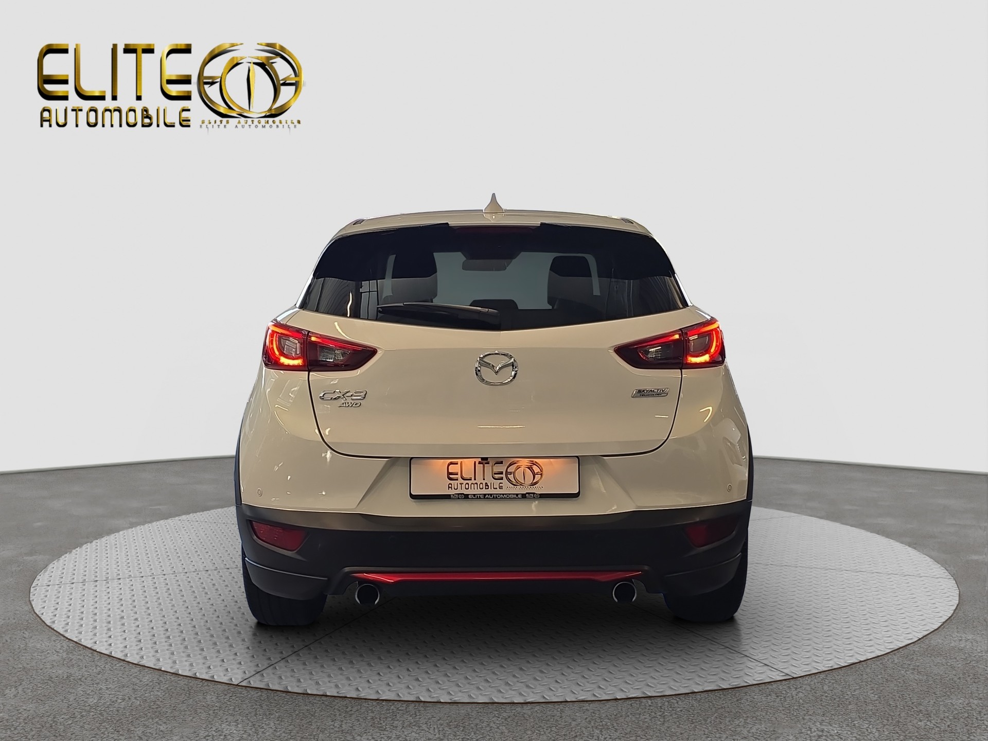 MAZDA CX-3 2.0 Revolution AWD-image-6