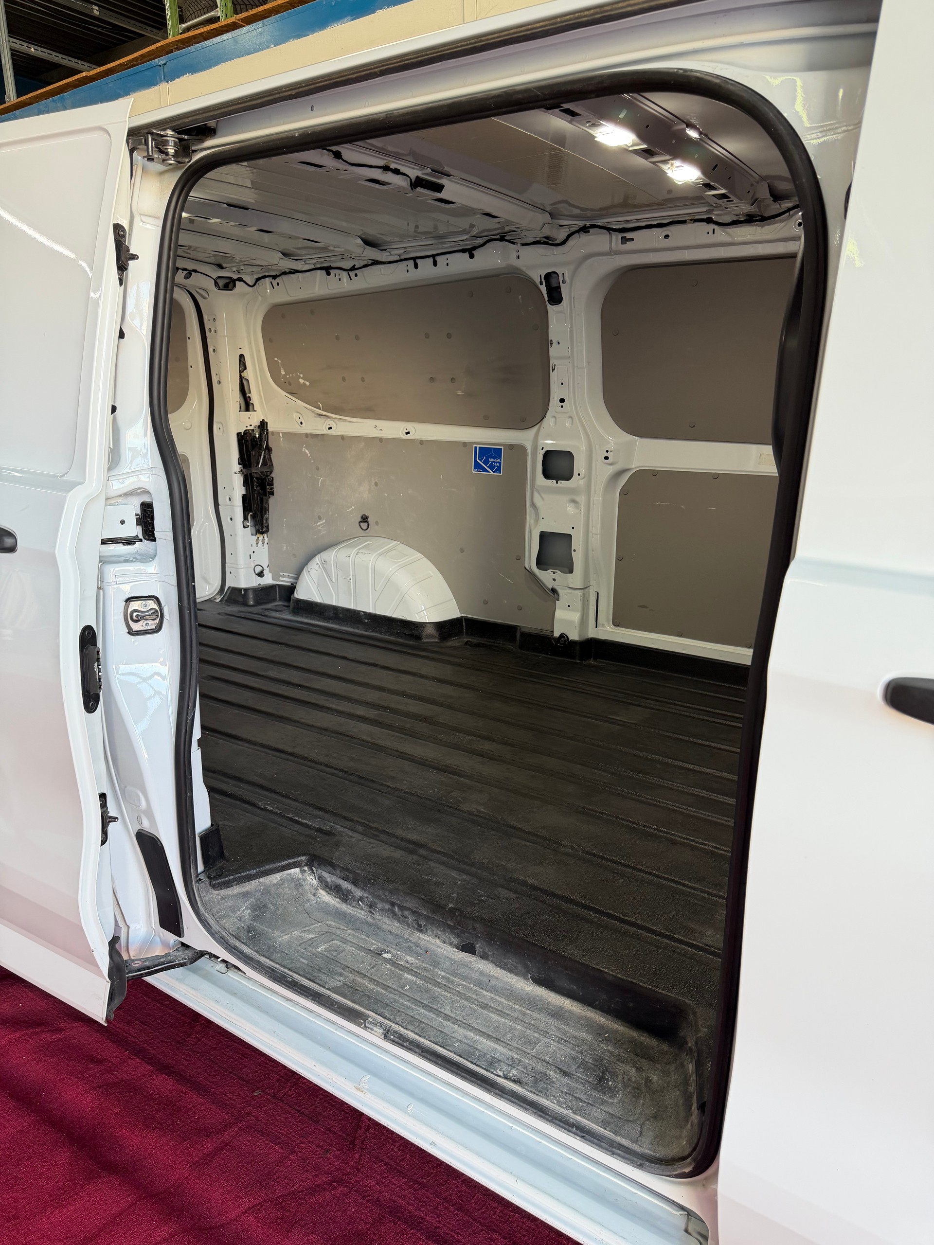 FORD Transit Custom Van 320 L2H1 Trend-image-7
