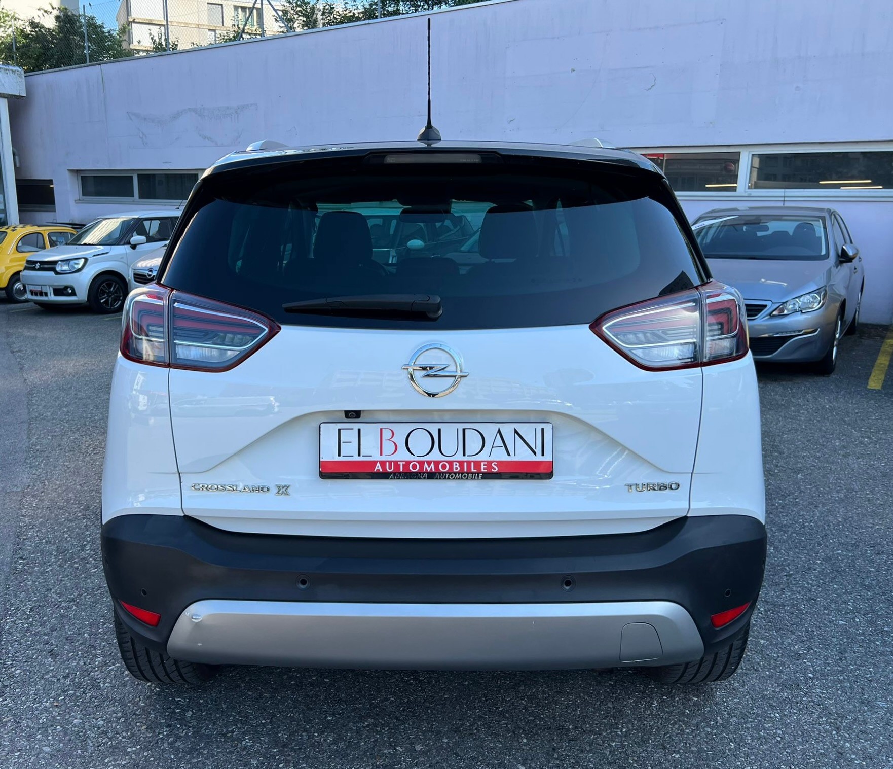 OPEL Crossland X 1.2i TP Excellence Automatik-image-4