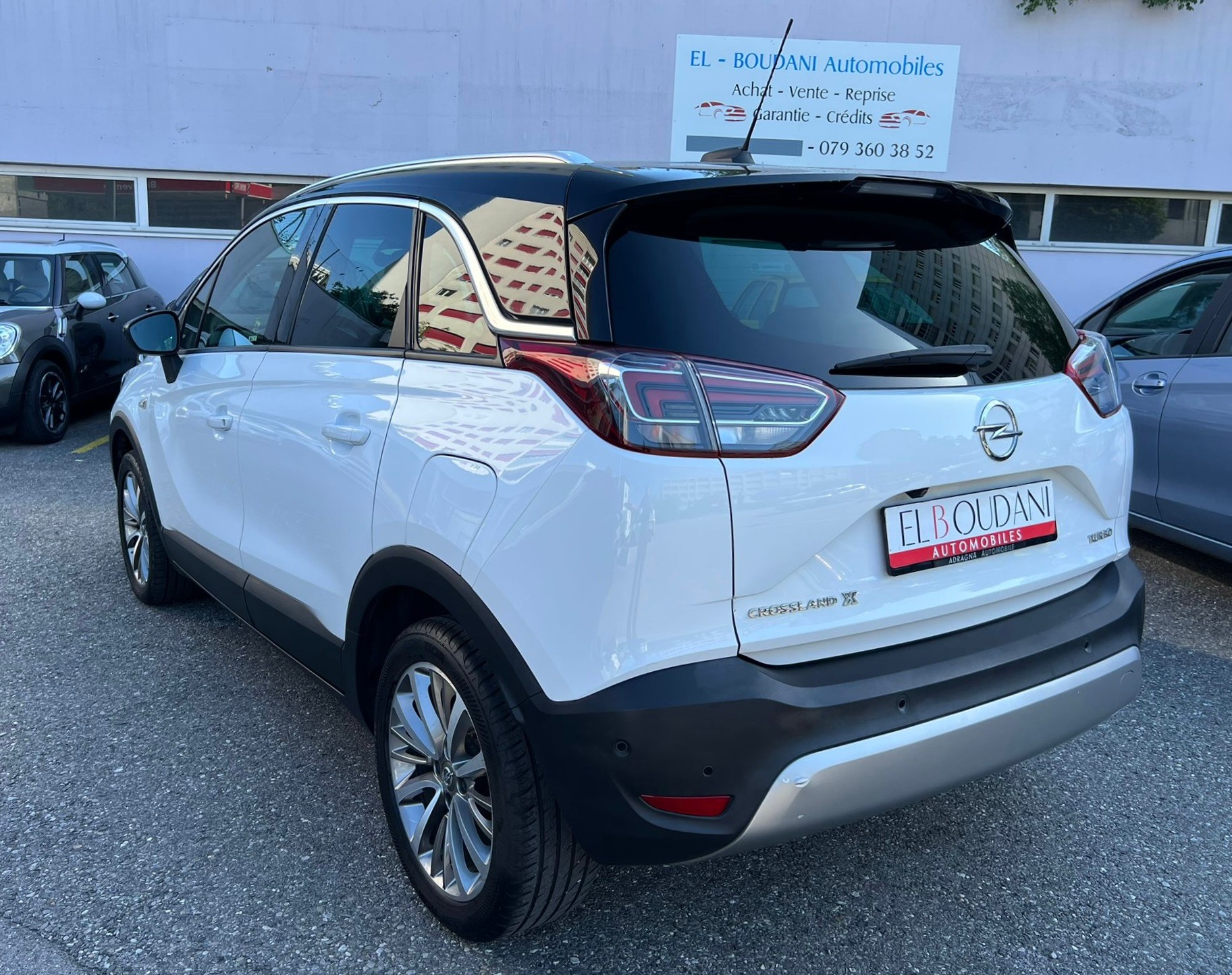 OPEL Crossland X 1.2i TP Excellence Automatik-image-3