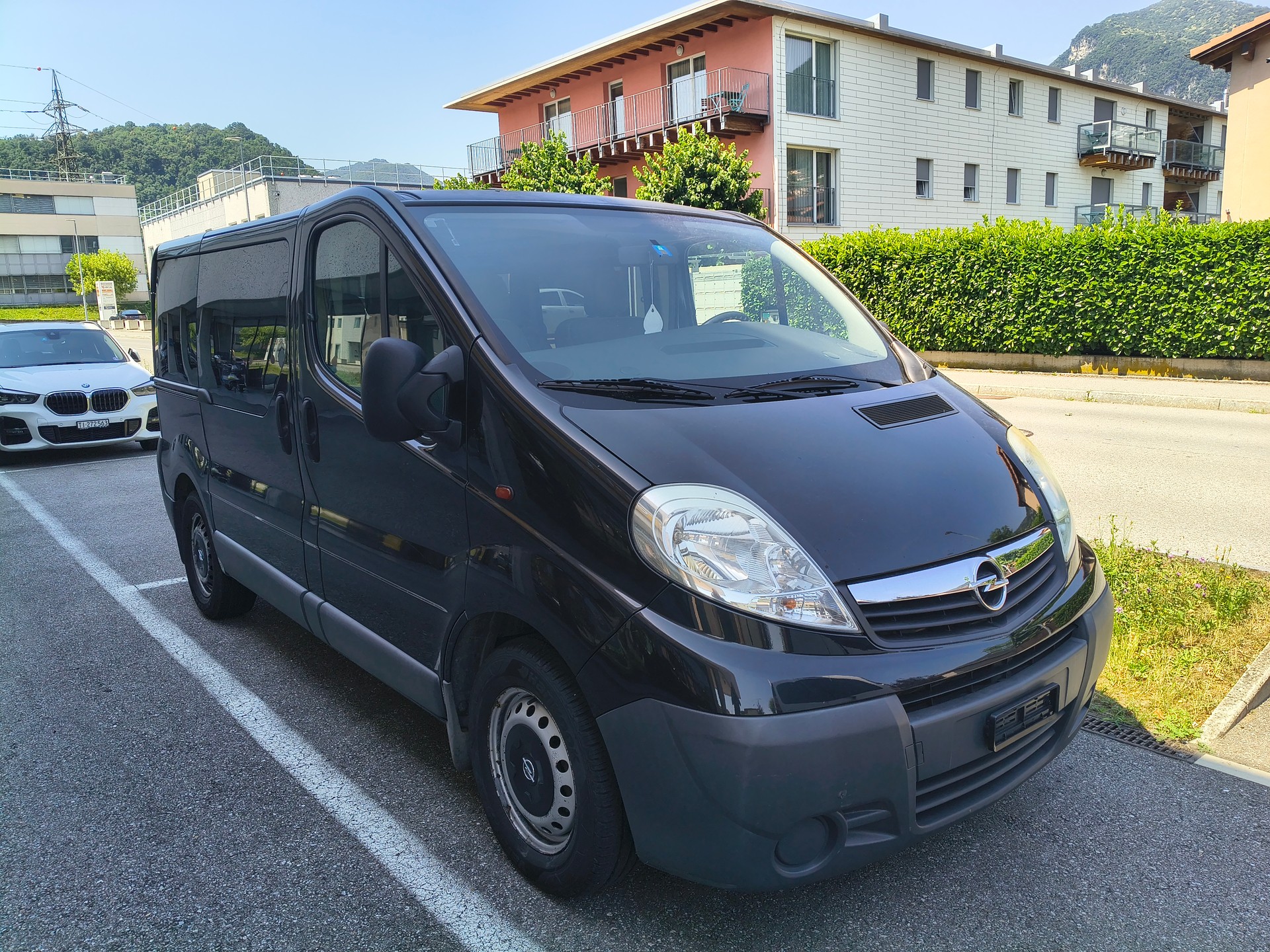 OPEL Vivaro 2.5 CDTI 2.7t L1H1-image-0