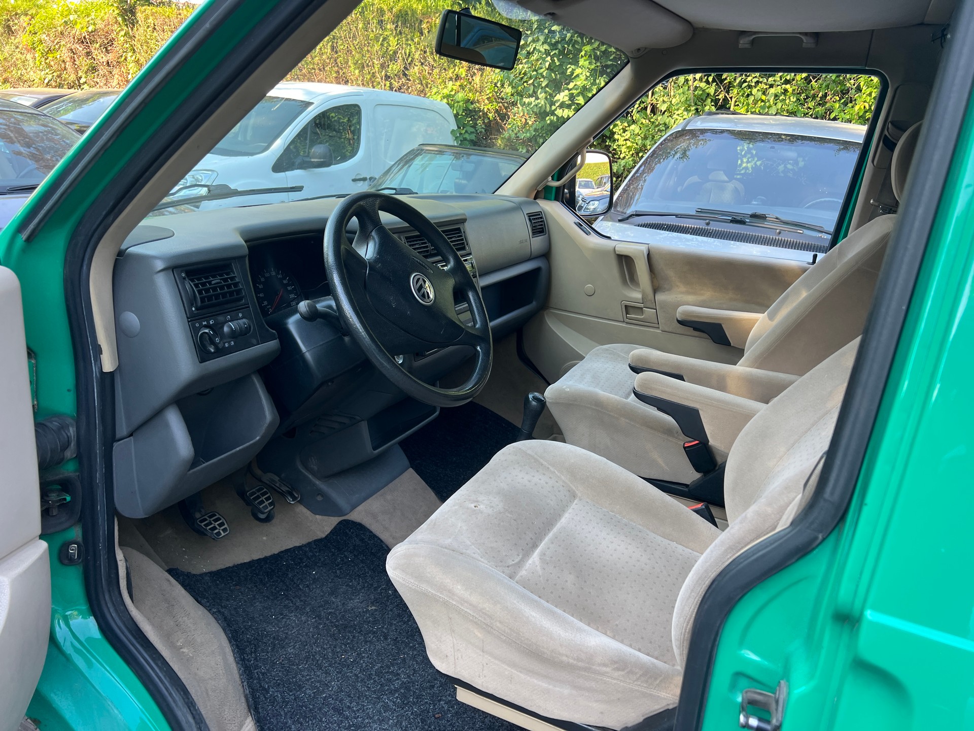 VW T4 Multivan 2.8 ABS-image-11