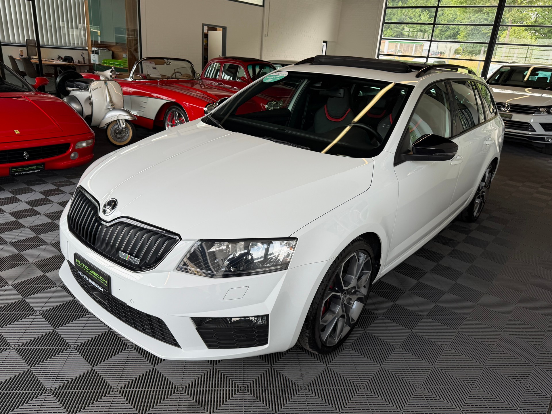 SKODA Octavia Combi 2.0 TDI RS 4x4 DSG-image-5