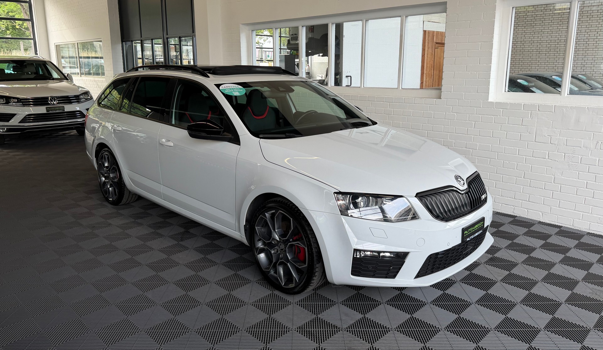 SKODA Octavia Combi 2.0 TDI RS 4x4 DSG-image-0