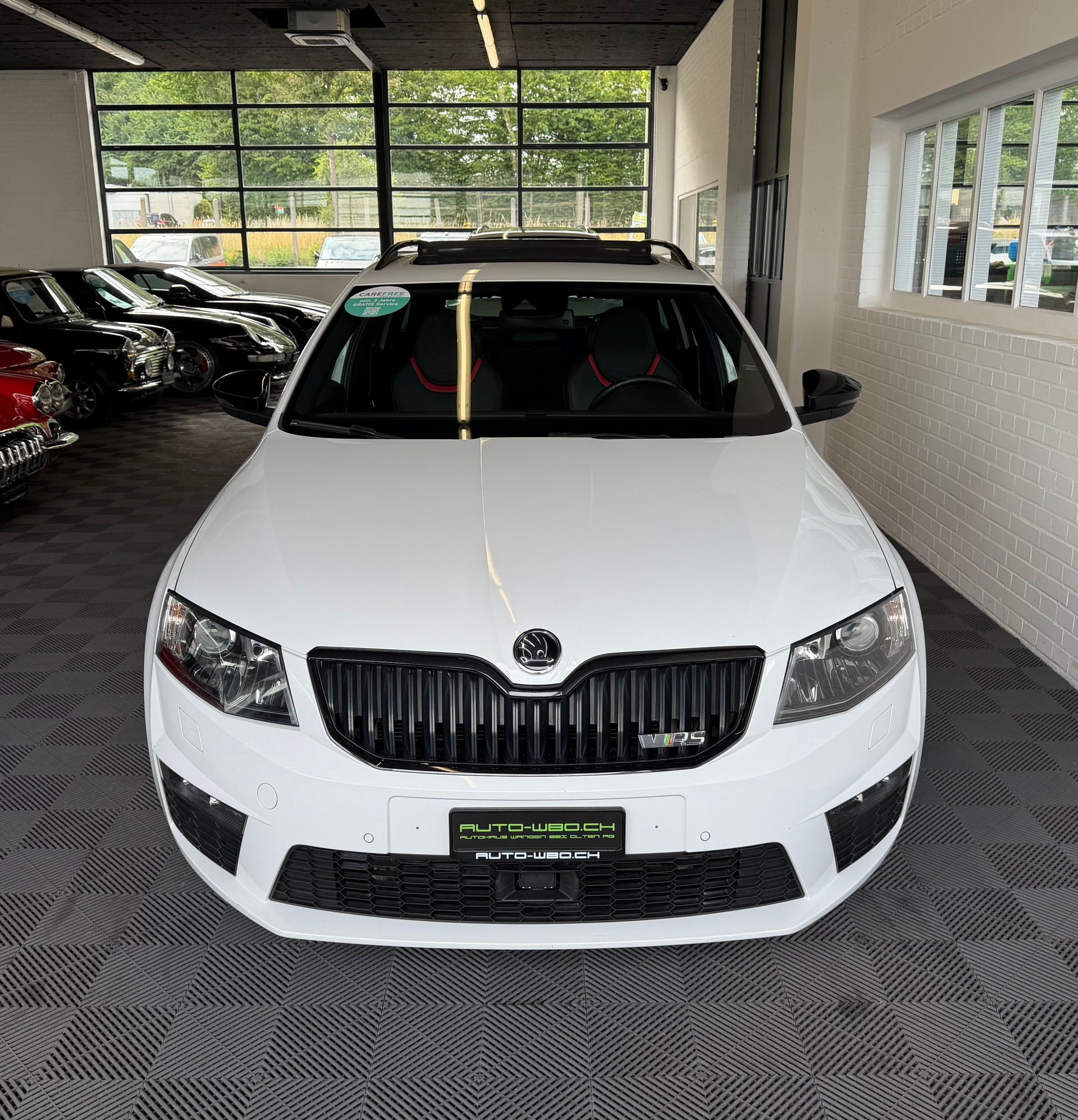 SKODA Octavia Combi 2.0 TDI RS 4x4 DSG-image-6