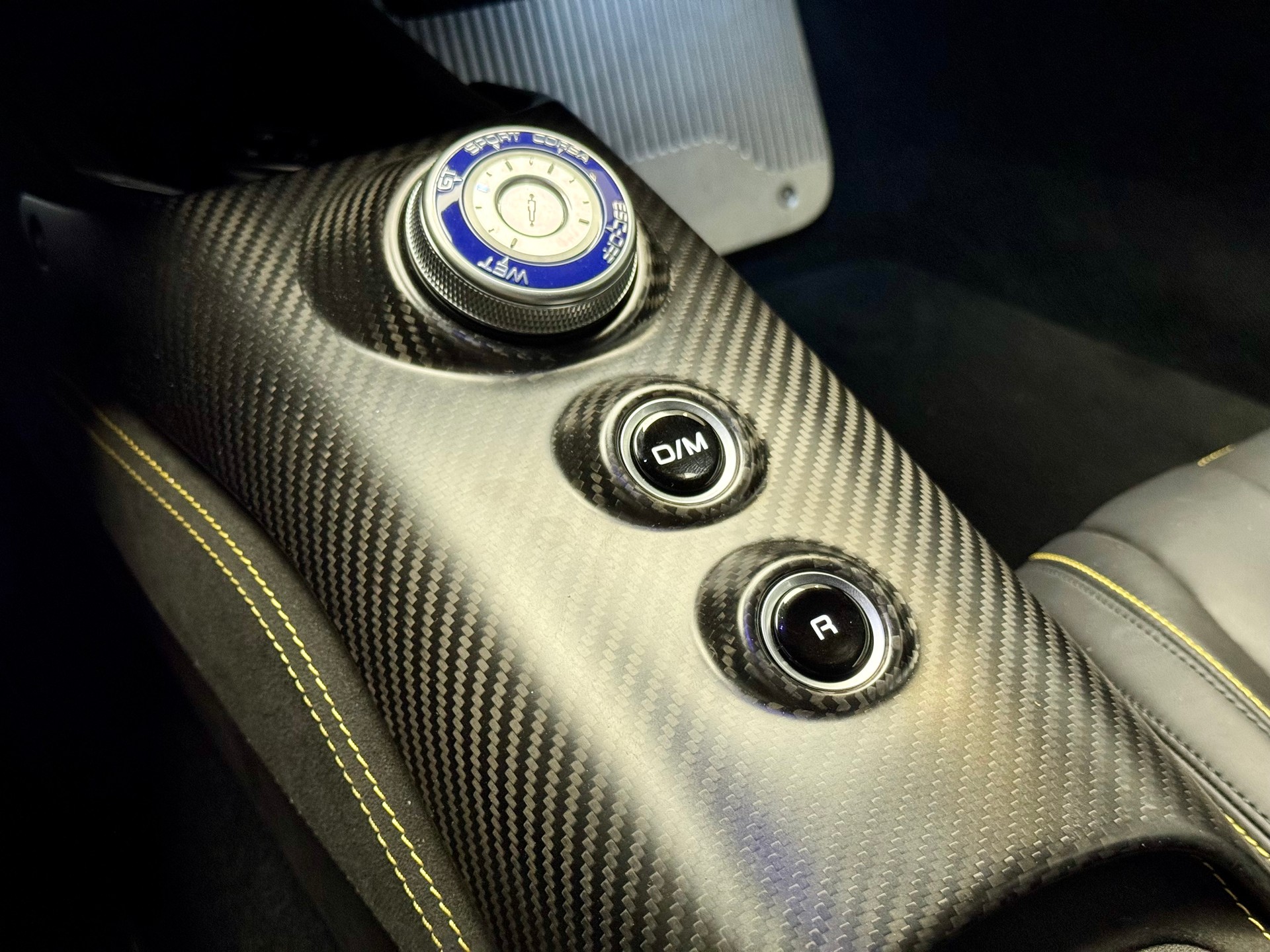 MASERATI MC 20-image-15