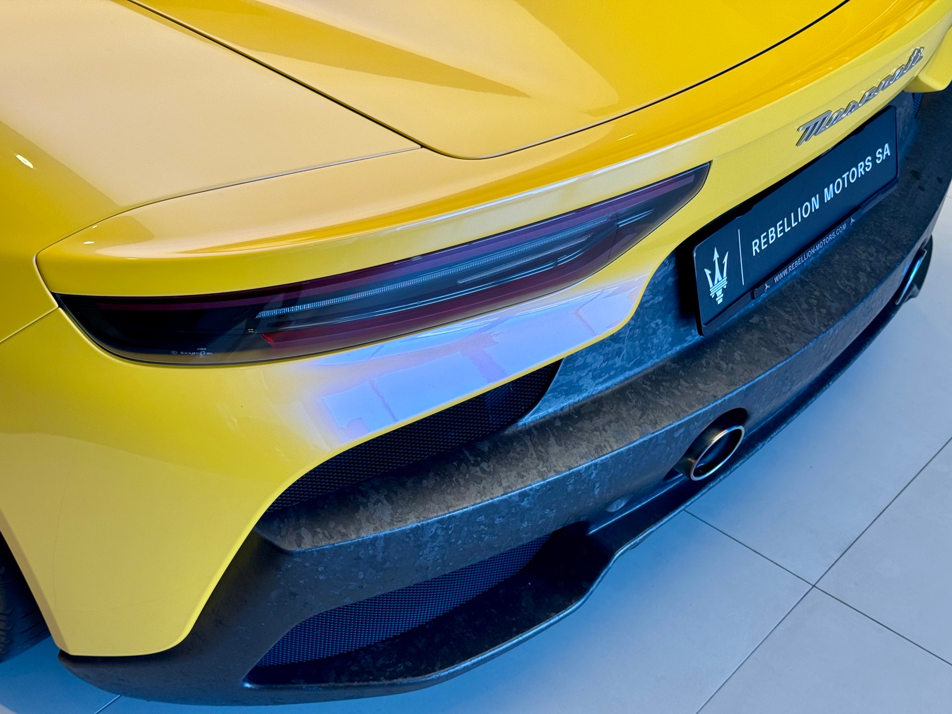 MASERATI MC 20-image-9