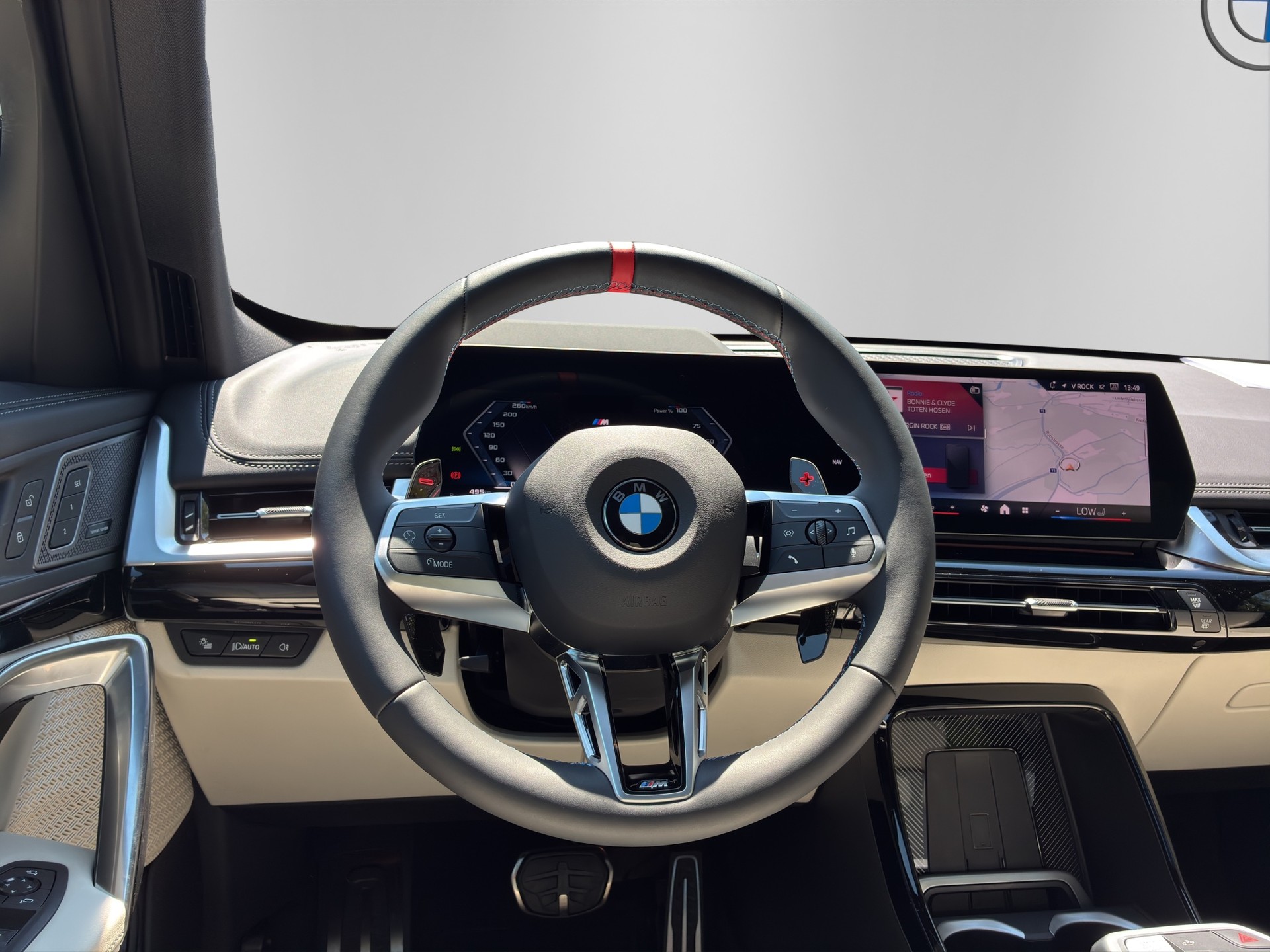 BMW X1 M35i-image-11
