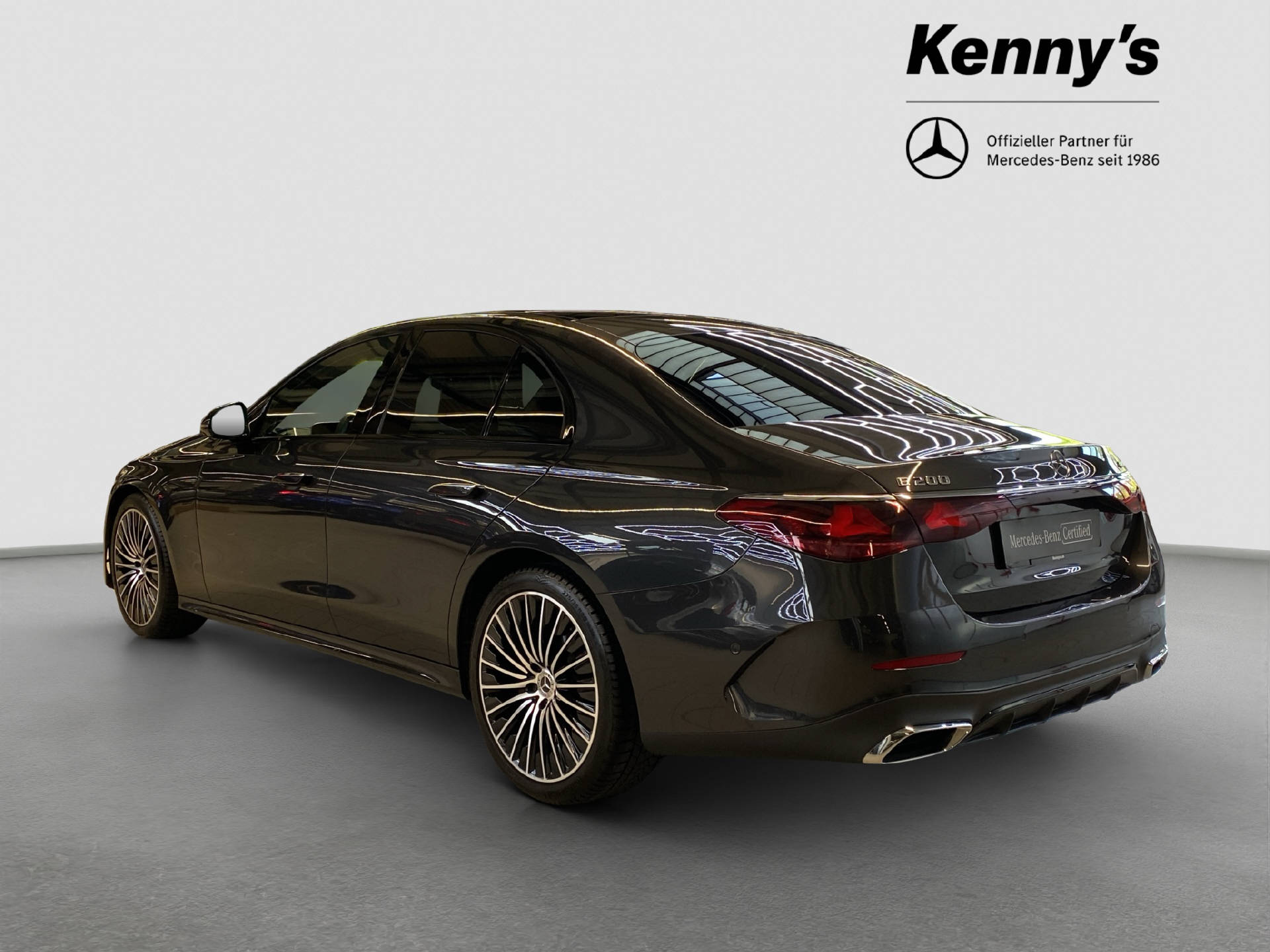 MERCEDES-BENZ E 200 AMG Line 4MATIC-image-3