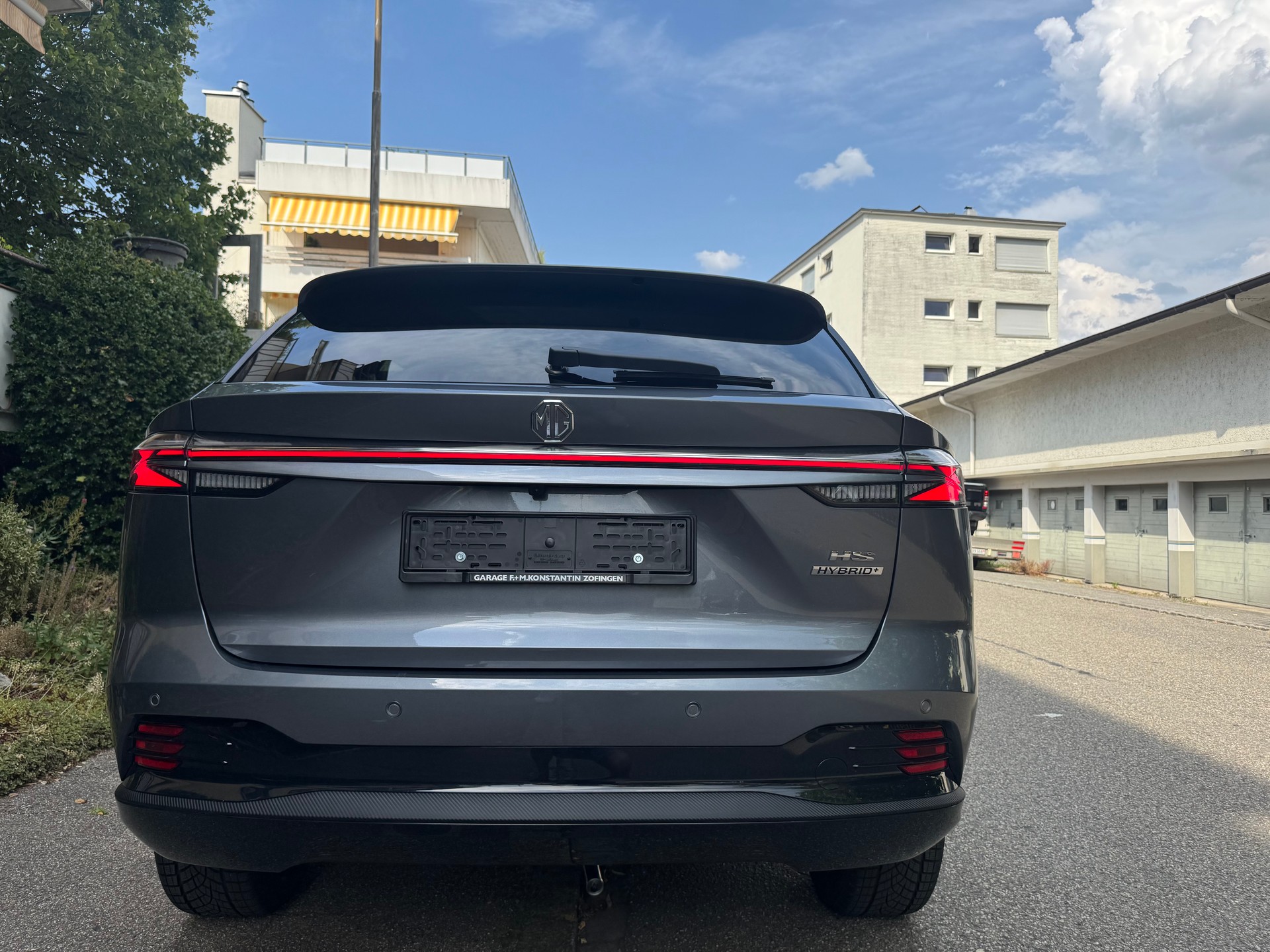 MG HS 1.5 T HEV Luxury-image-6